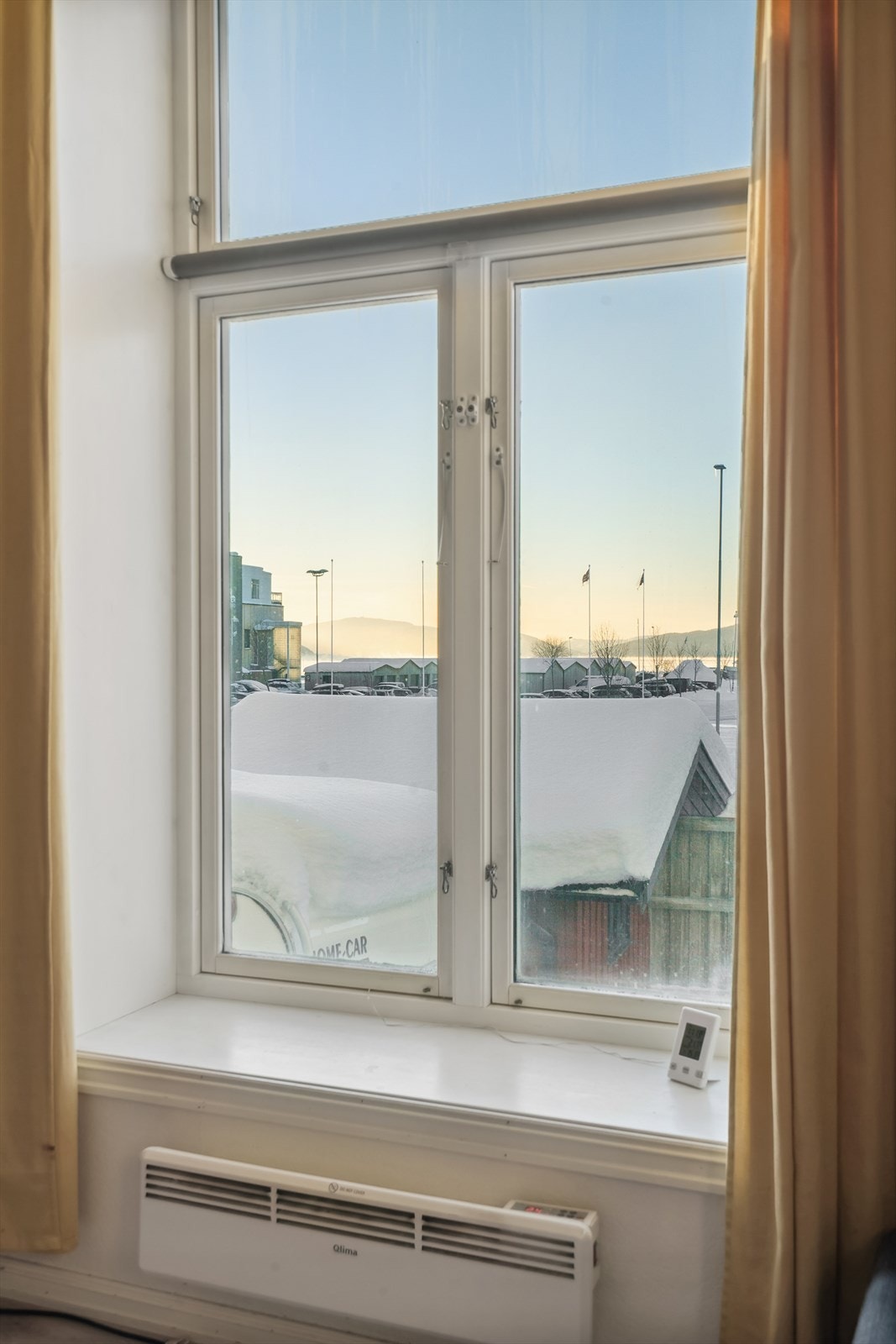 Utsikt fra stue. Galleribilde