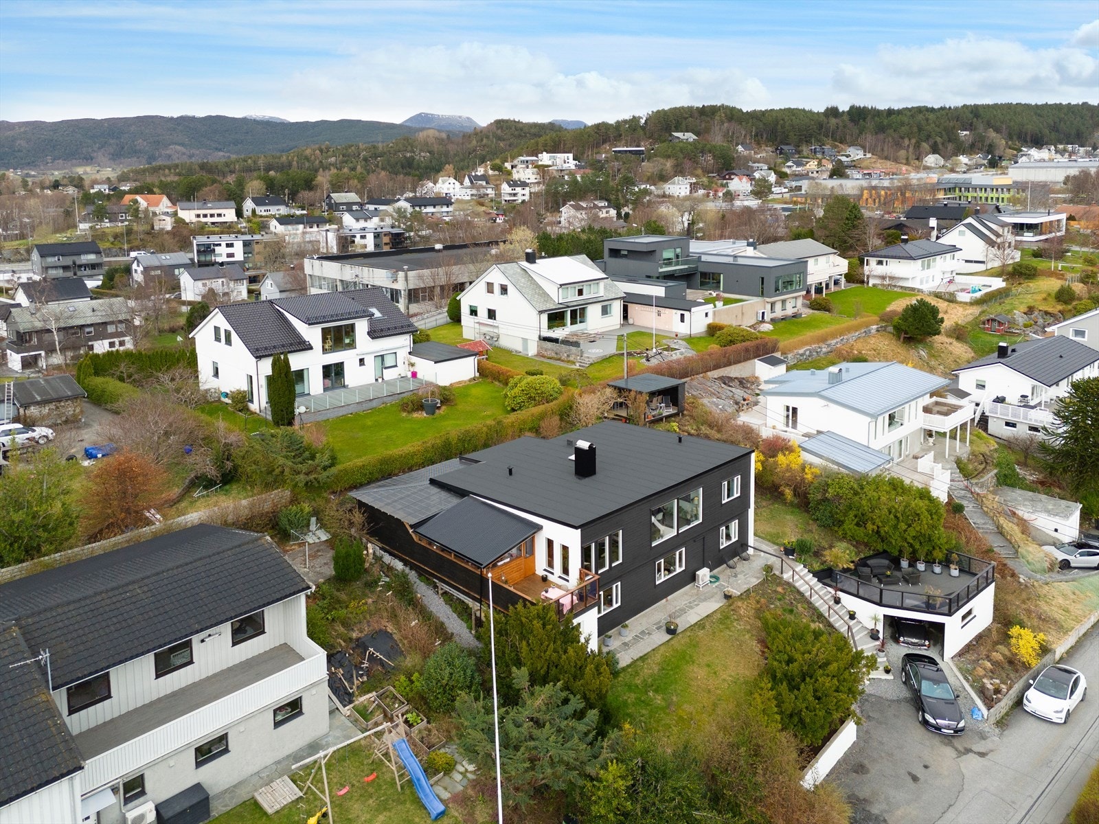 Dronefoto mot nordøst. Galleribilde