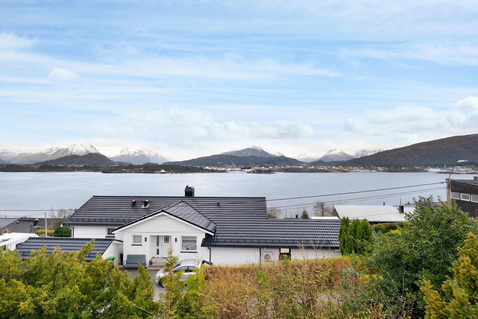 Utsikt syd. Galleribilde