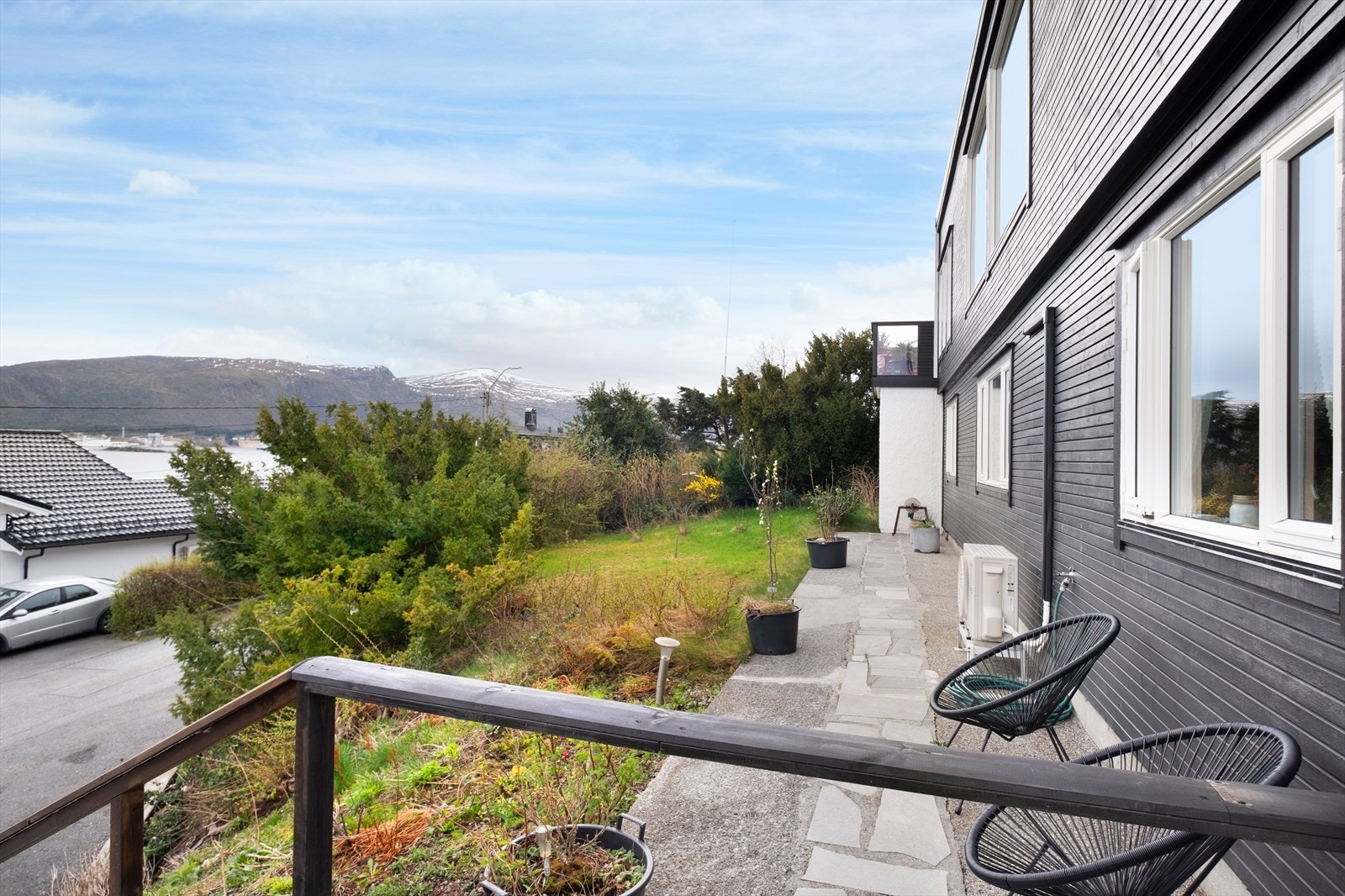 Uteområde syd Galleribilde