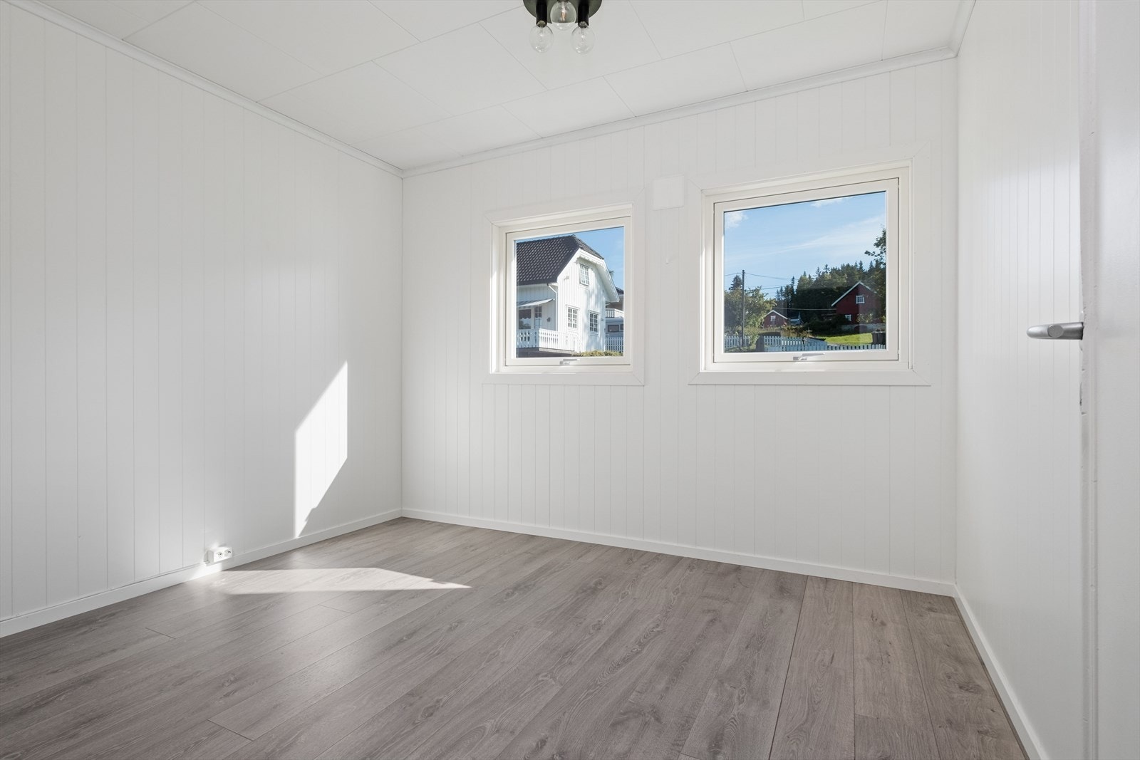 1. etg:
Soverom Galleribilde