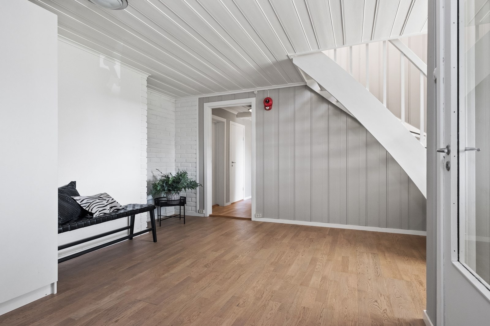 Hall i tilknytning til inngangspartiet Galleribilde