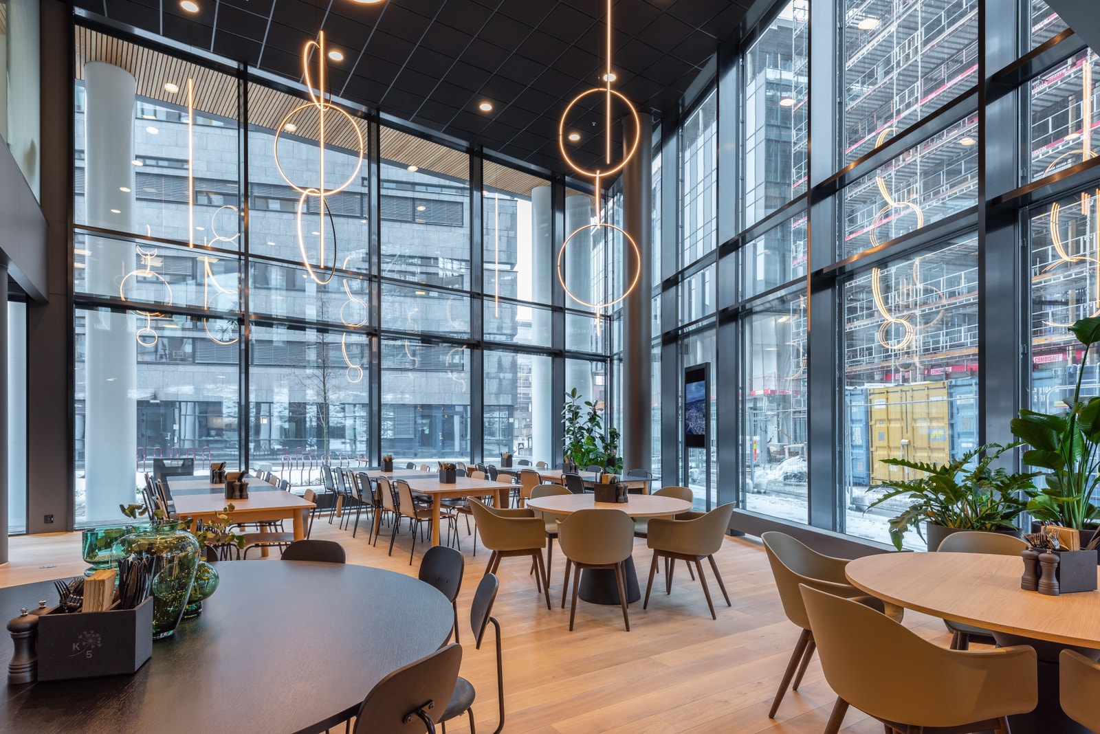 Stor og fin personalrestaurant Galleribilde