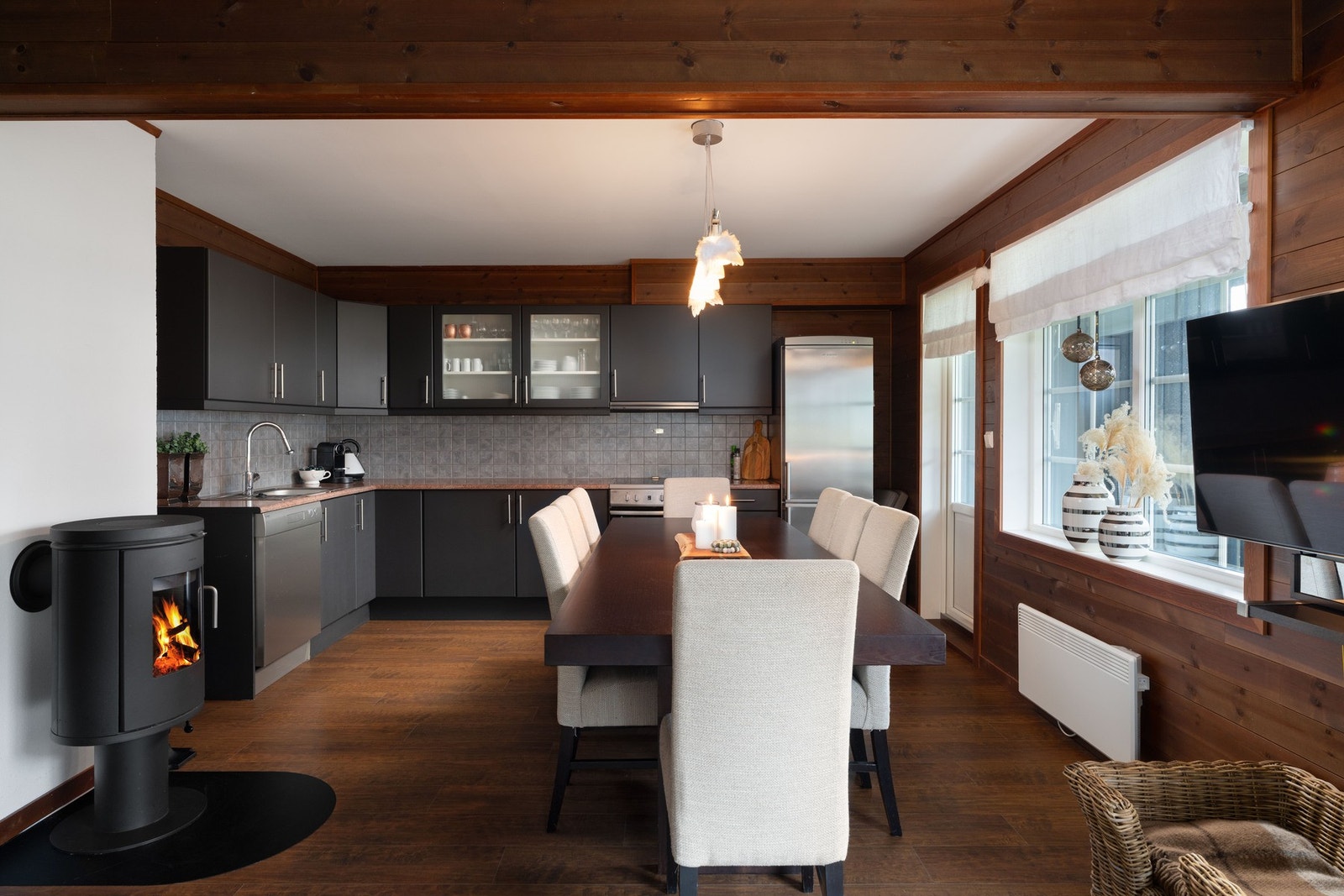 Kjøkken/spisestue Galleribilde