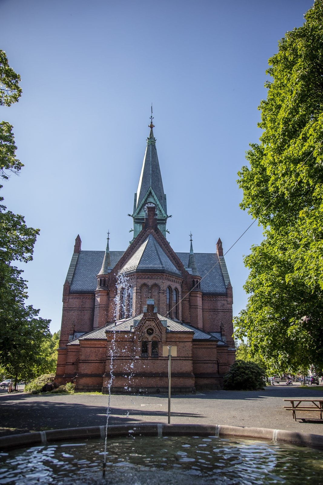 Leiligheten ligger i et meget sentralt, veletablert og attraktivt boligområde ved Iladalen. Galleribilde