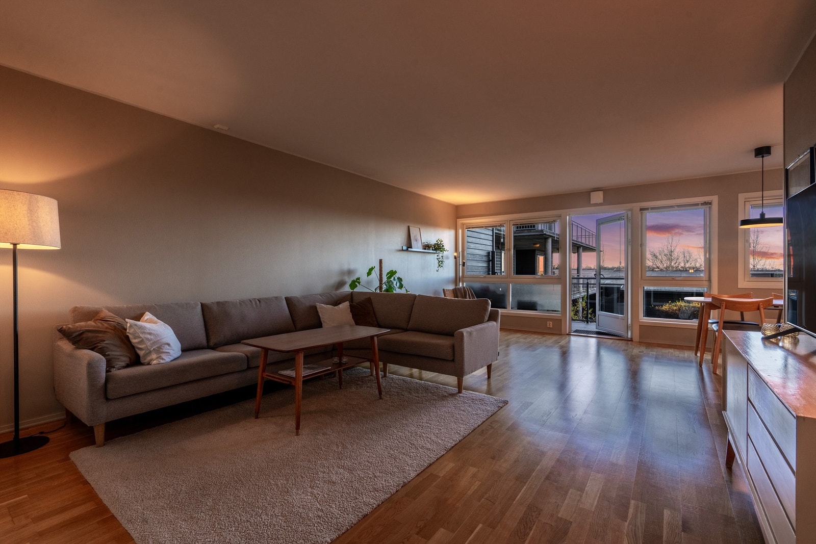 Kveldstid Galleribilde