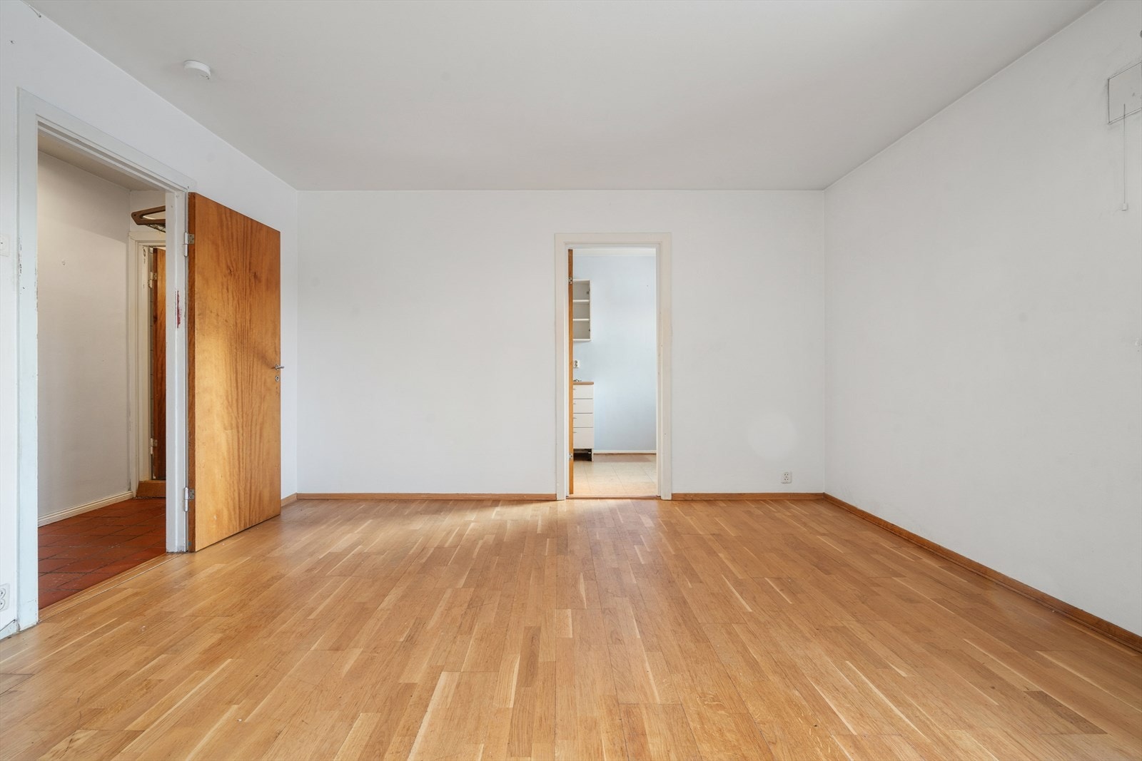 Rommets størrelse og utforming gir gode forutsetninger for en funksjonell planløsning etter eget ønske. Galleribilde