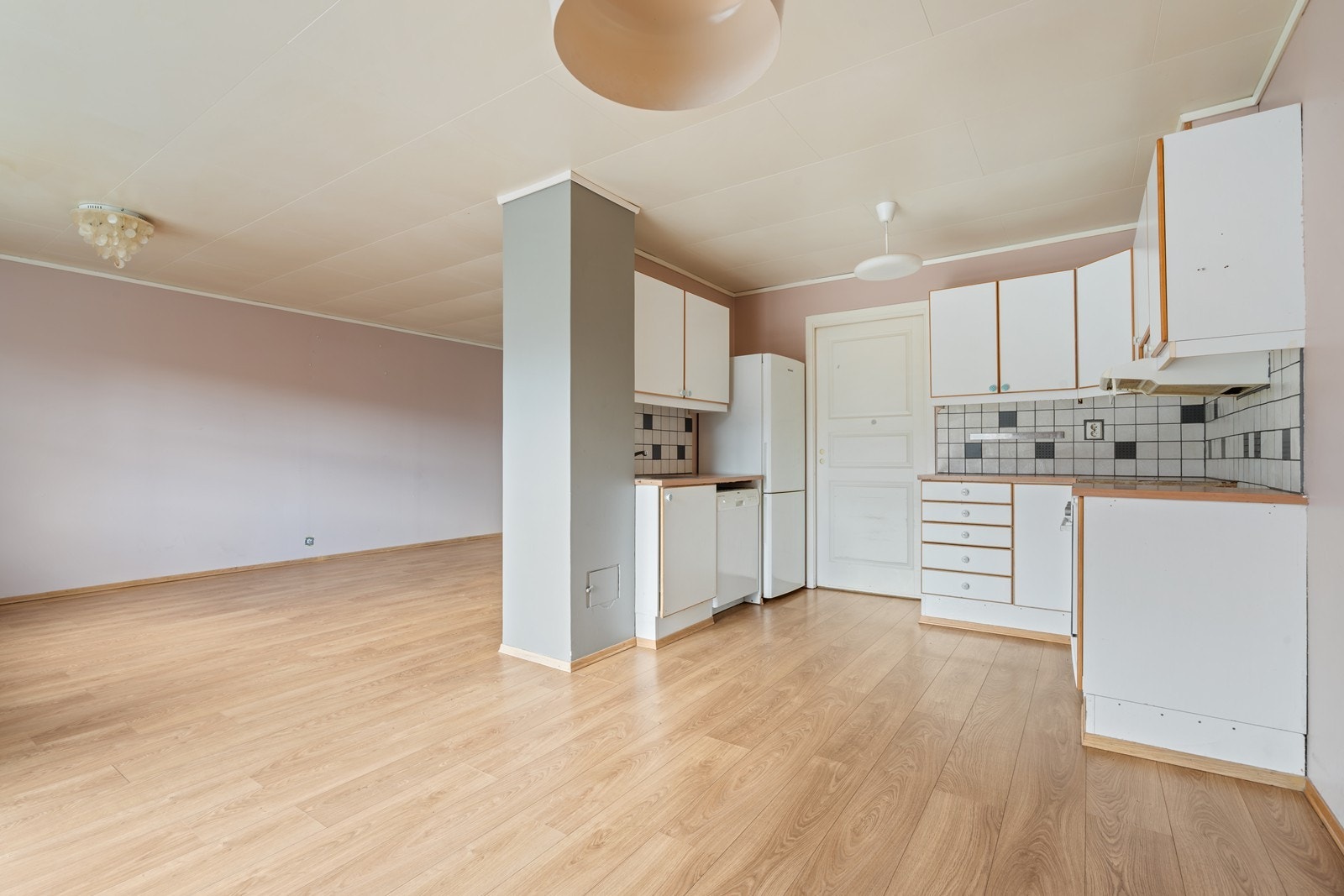 Stue/kjøkken. Galleribilde