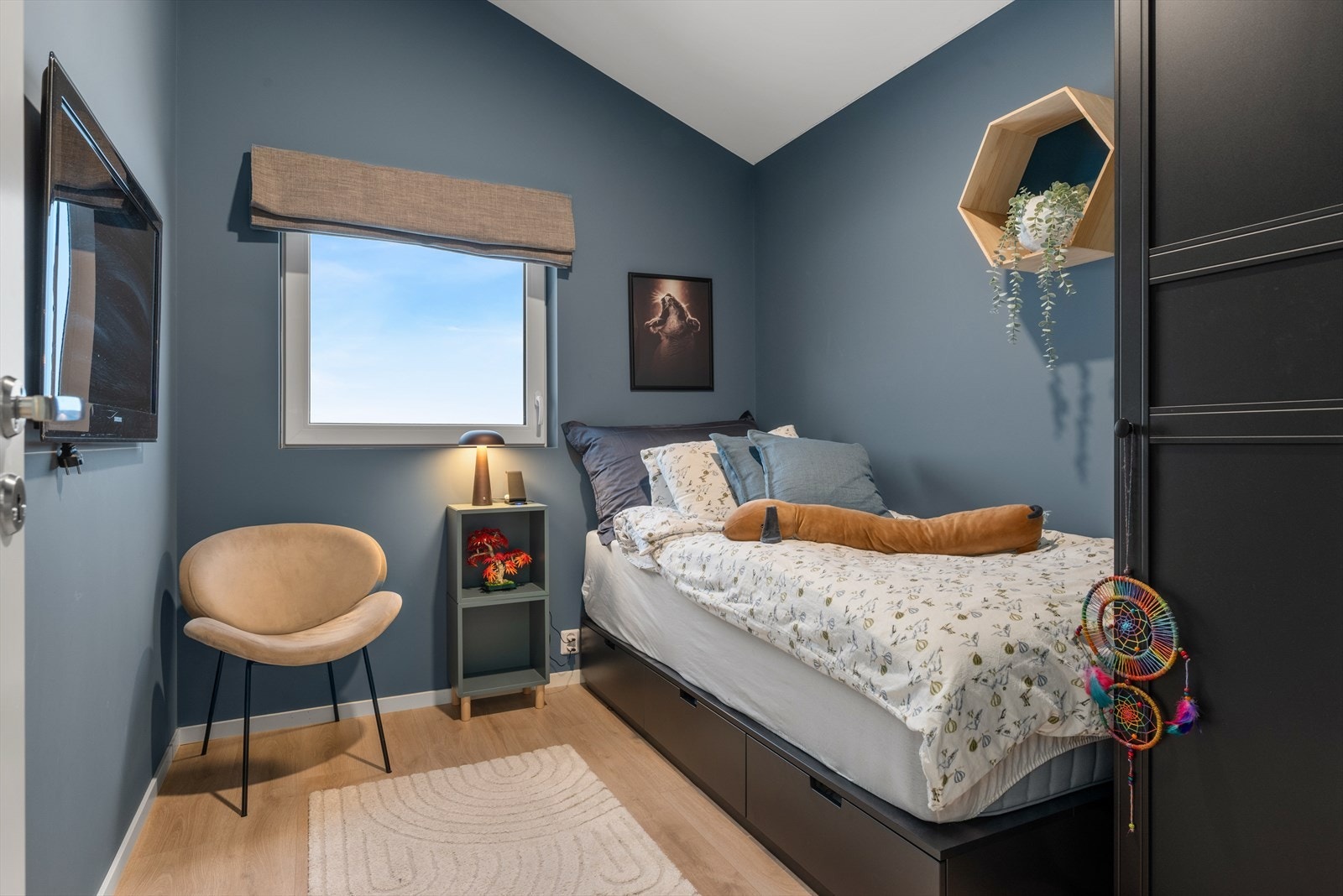 Alle soverommene ligger i 2. etasje Galleribilde