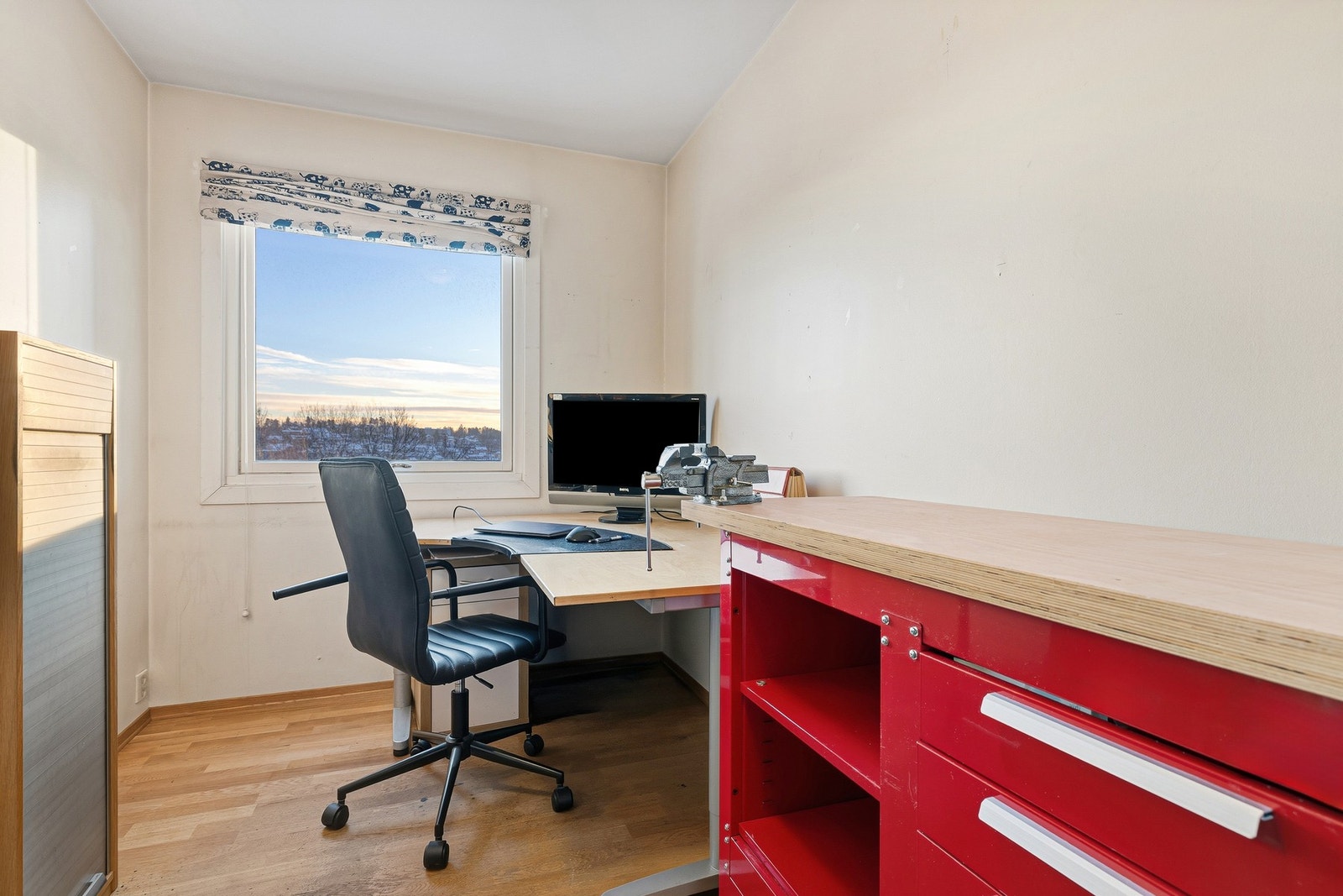 Soverom 2 kan innredes som kontor, gjesterom eller barnerom Galleribilde