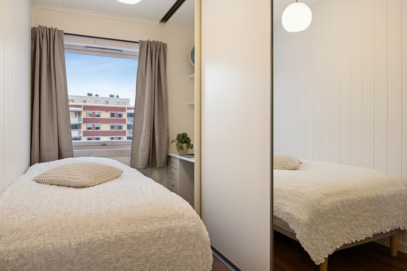 Soverom III. Galleribilde