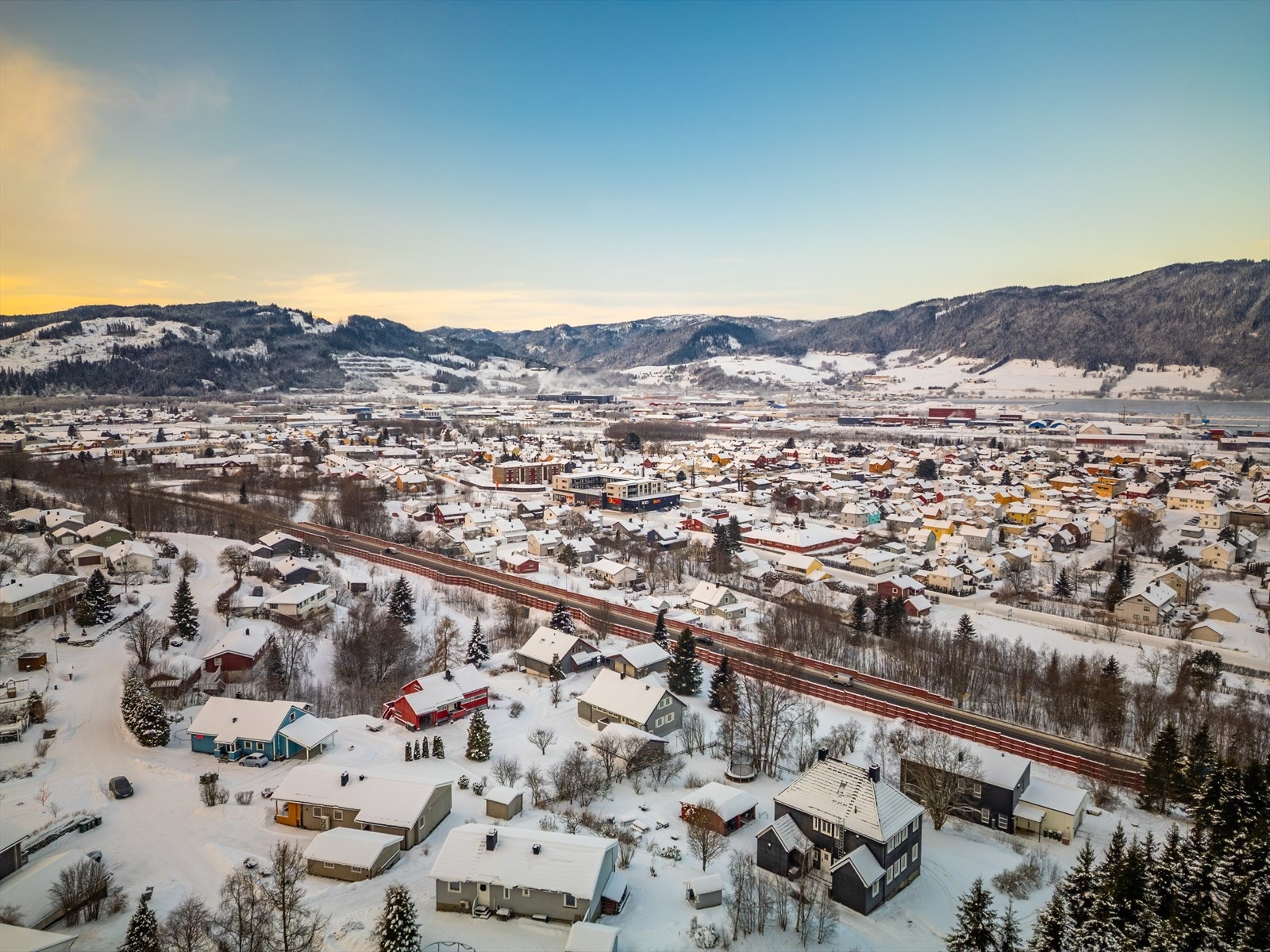 Dronefoto Galleribilde