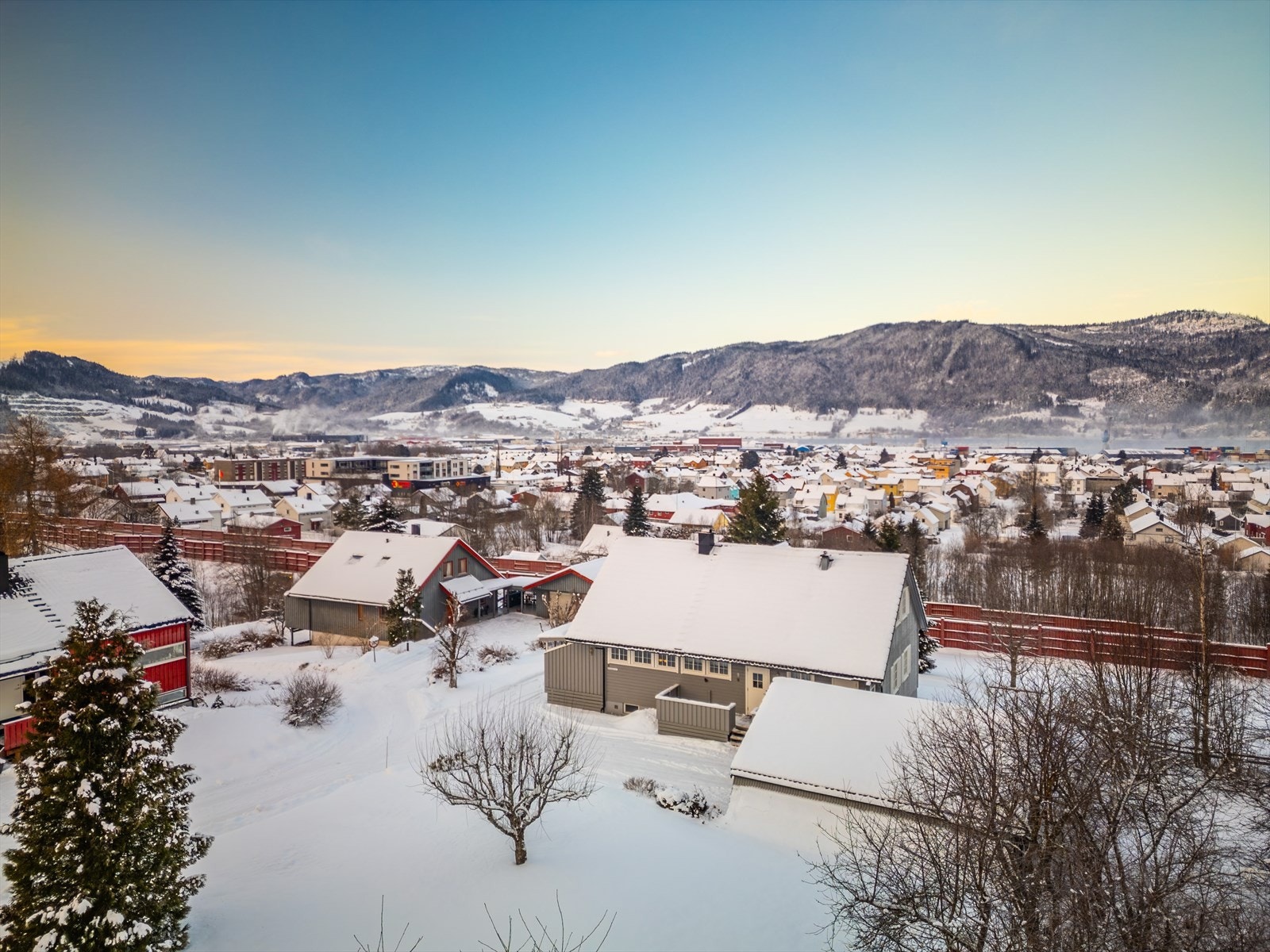 Dronefoto Galleribilde