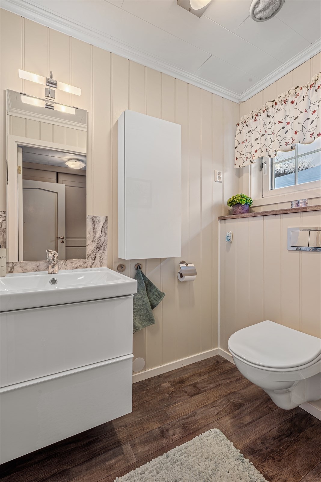 Toalett Galleribilde