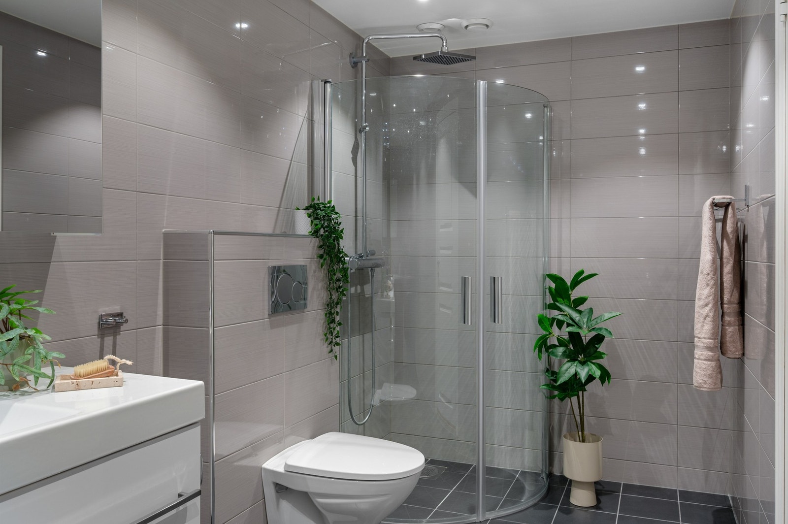 Lekkert helfliset bad pusset opp i 2013 Galleribilde