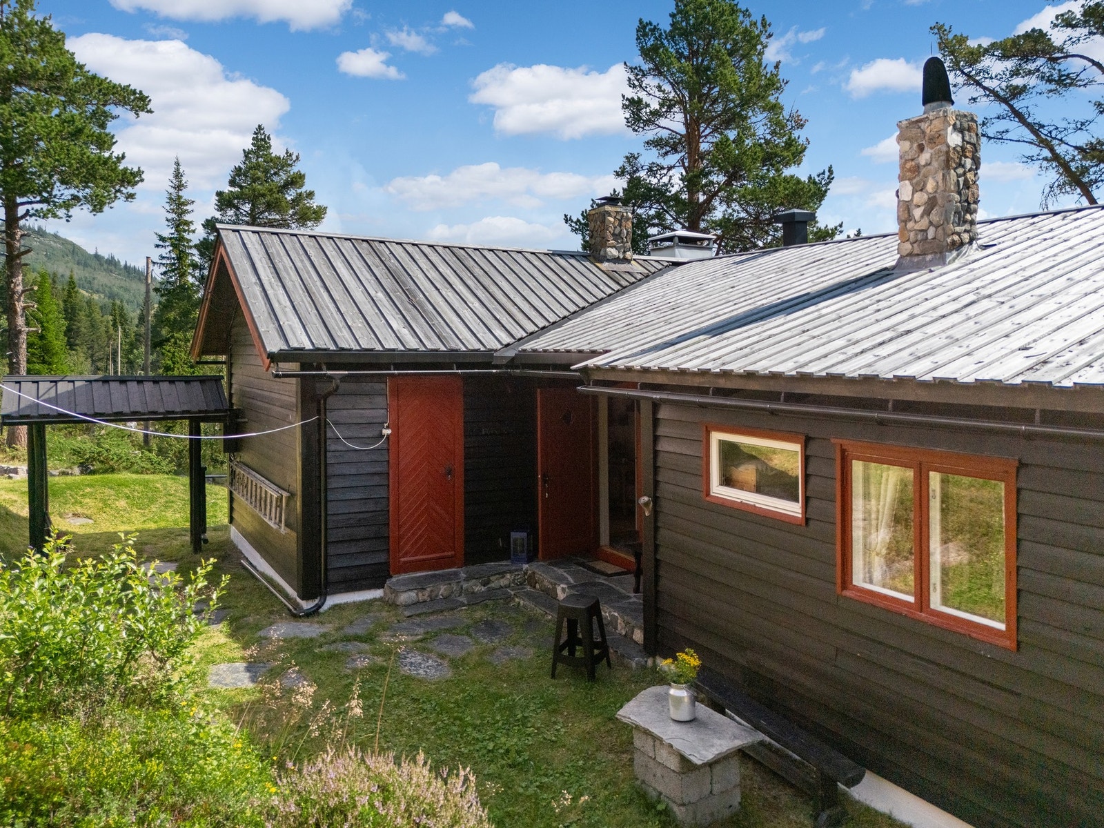 Inngangsparti. Galleribilde