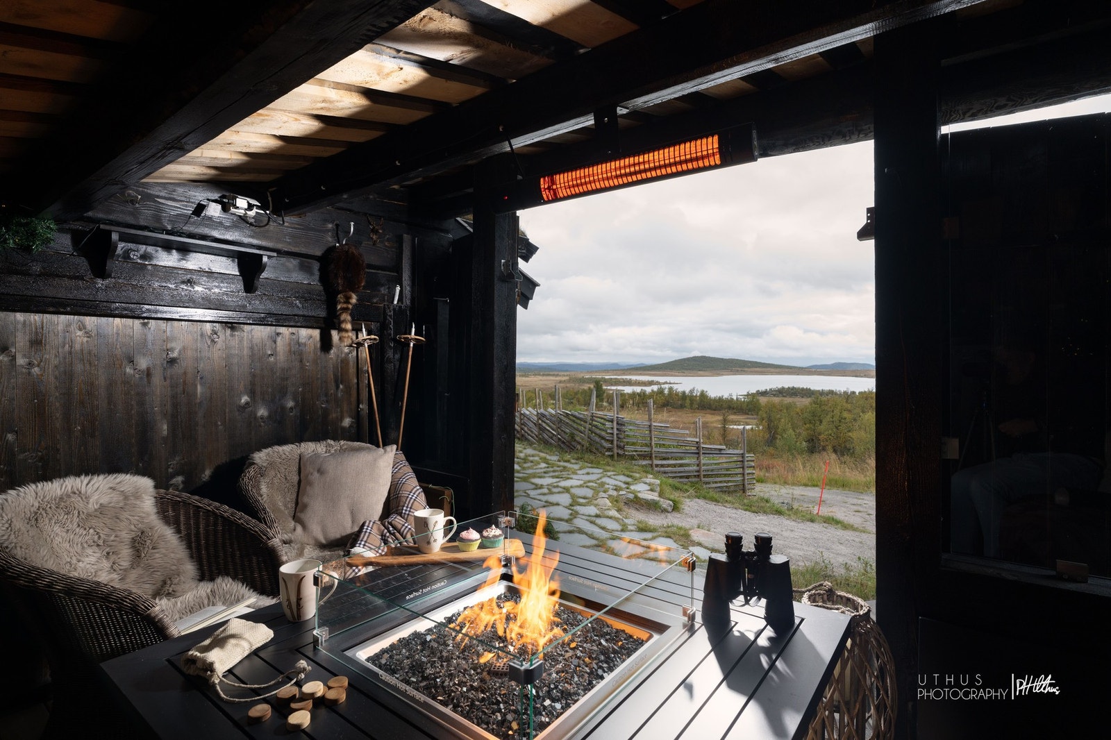 Koselig utestue mot vær og vind. Galleribilde