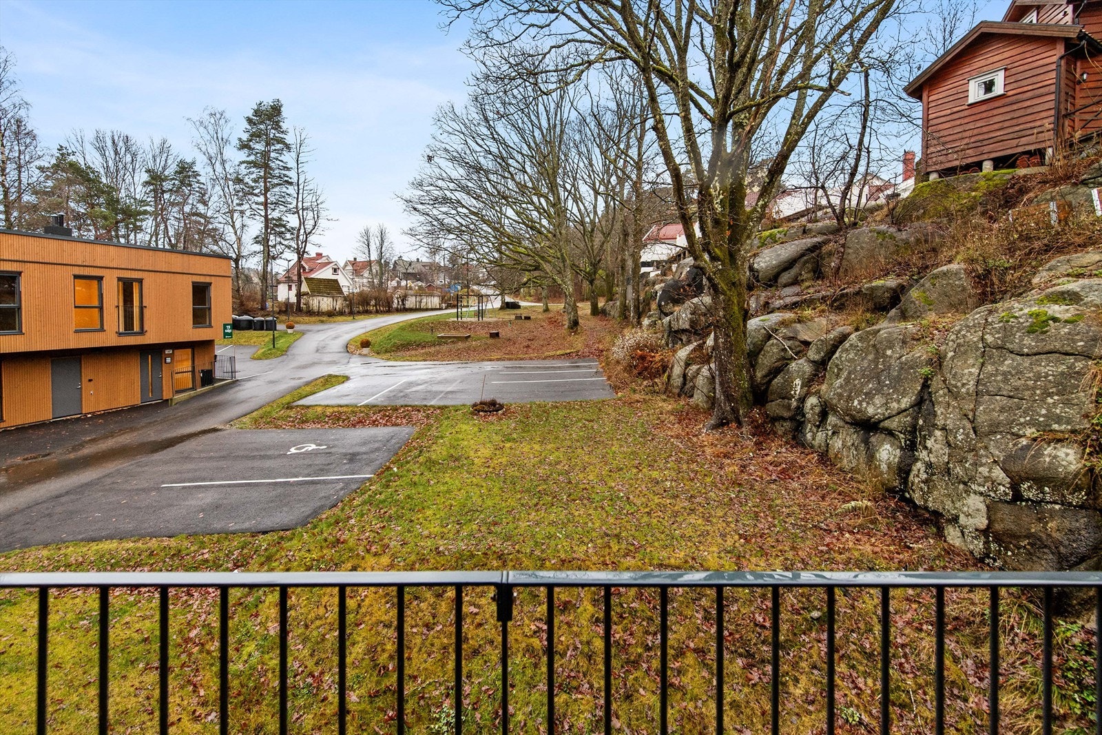 Utsikt fra balkong Galleribilde