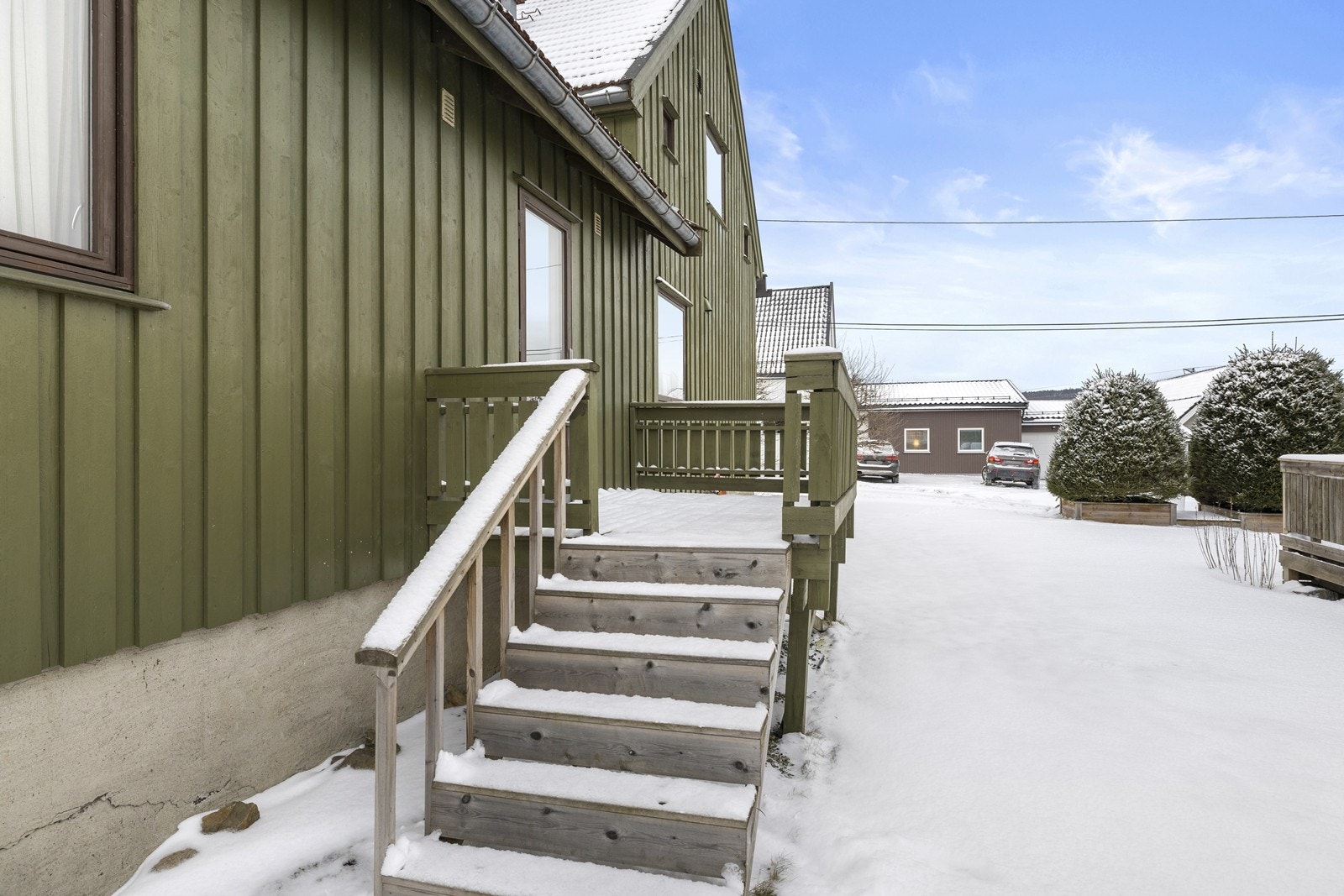 Uteområdet. Galleribilde