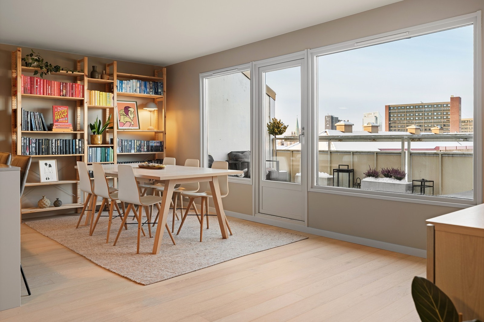 Nytt elektrisk anlegg og oppgradert sikringsskap i 2023. Galleribilde