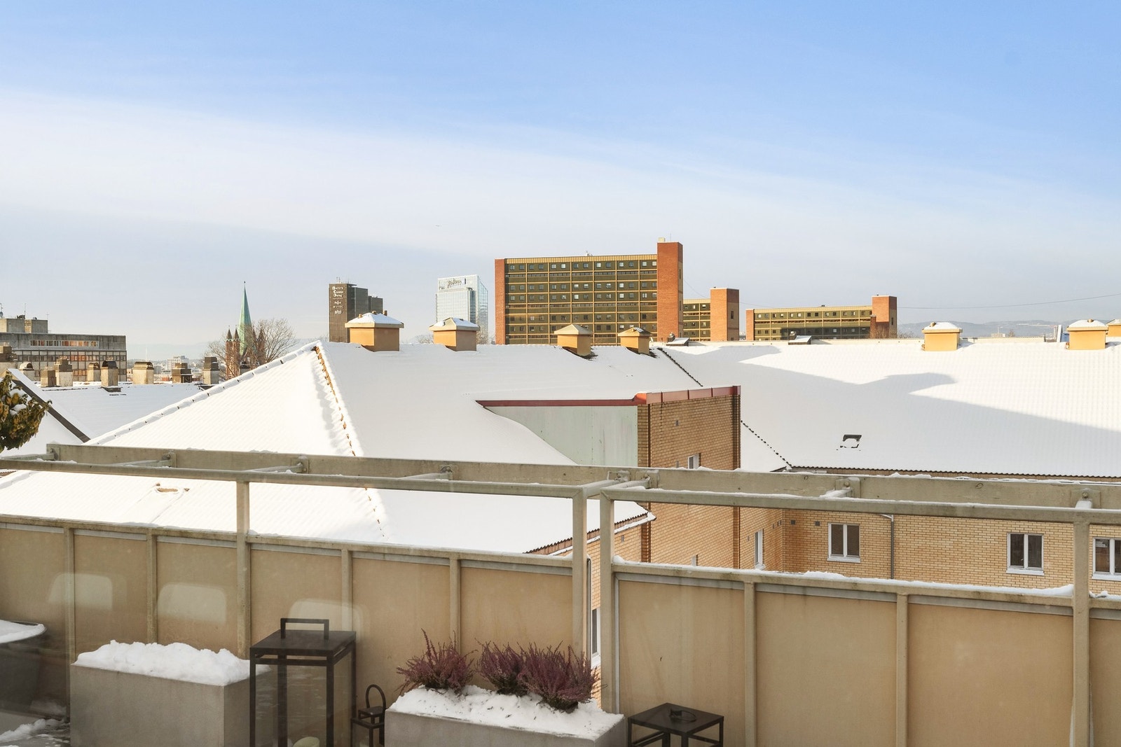 Luftig og åpen utsikt over Oslo by. Galleribilde