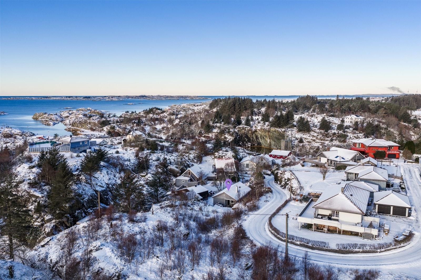 Velkommen til Dyrnesvegen 40 - enebolig med skjermet hage og landlig beliggenhet i Visnes Galleribilde