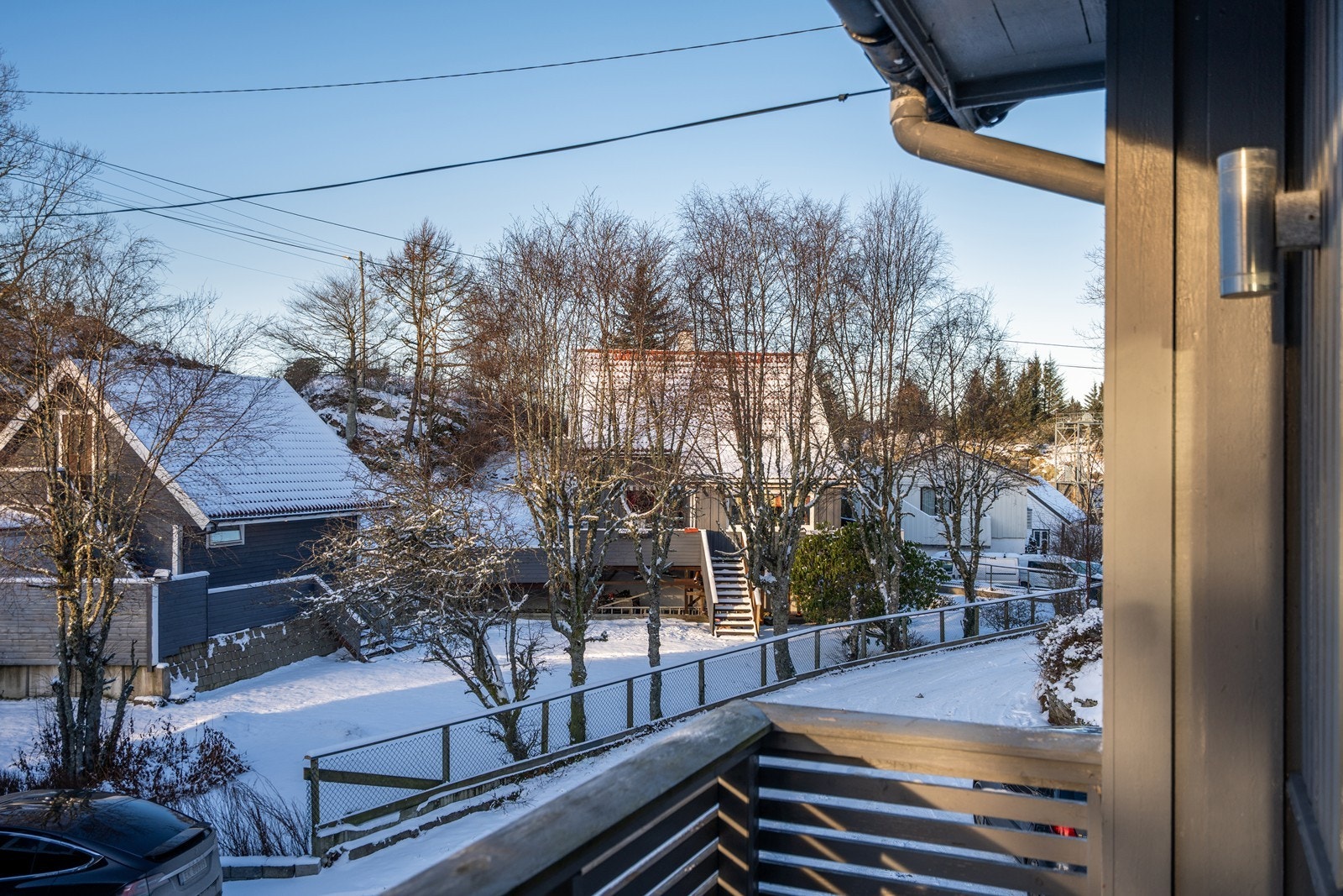 Bilde av den samme balkongen. Galleribilde