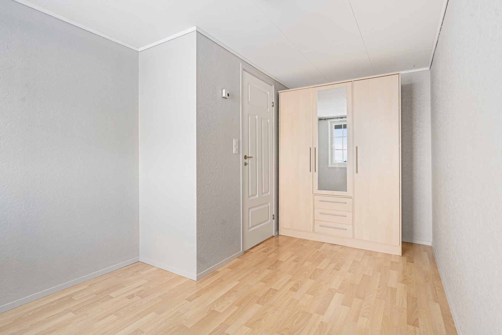 Int_102 Galleribilde