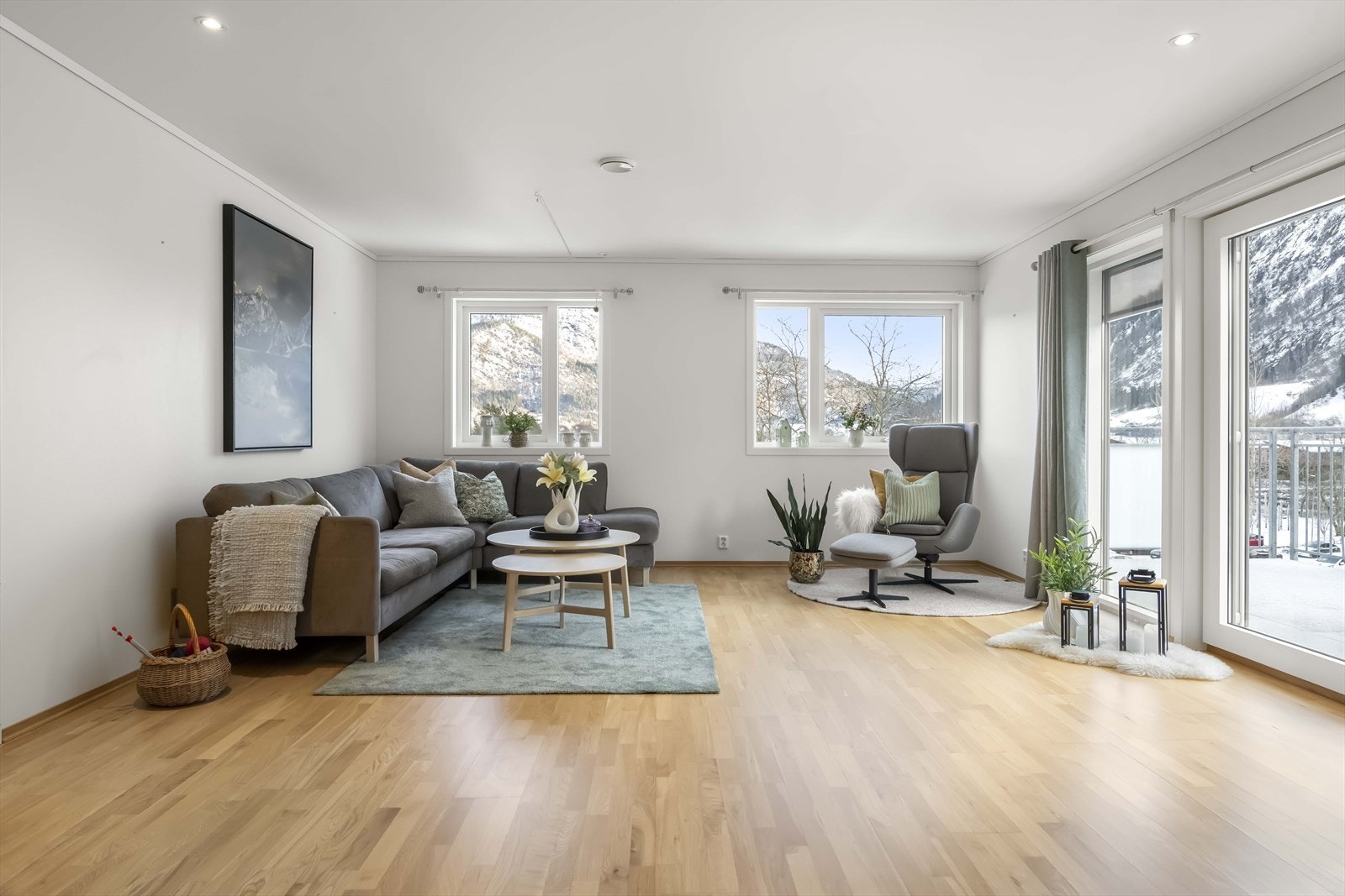 - Velkommen til Angedalsvegen 8 - Galleribilde