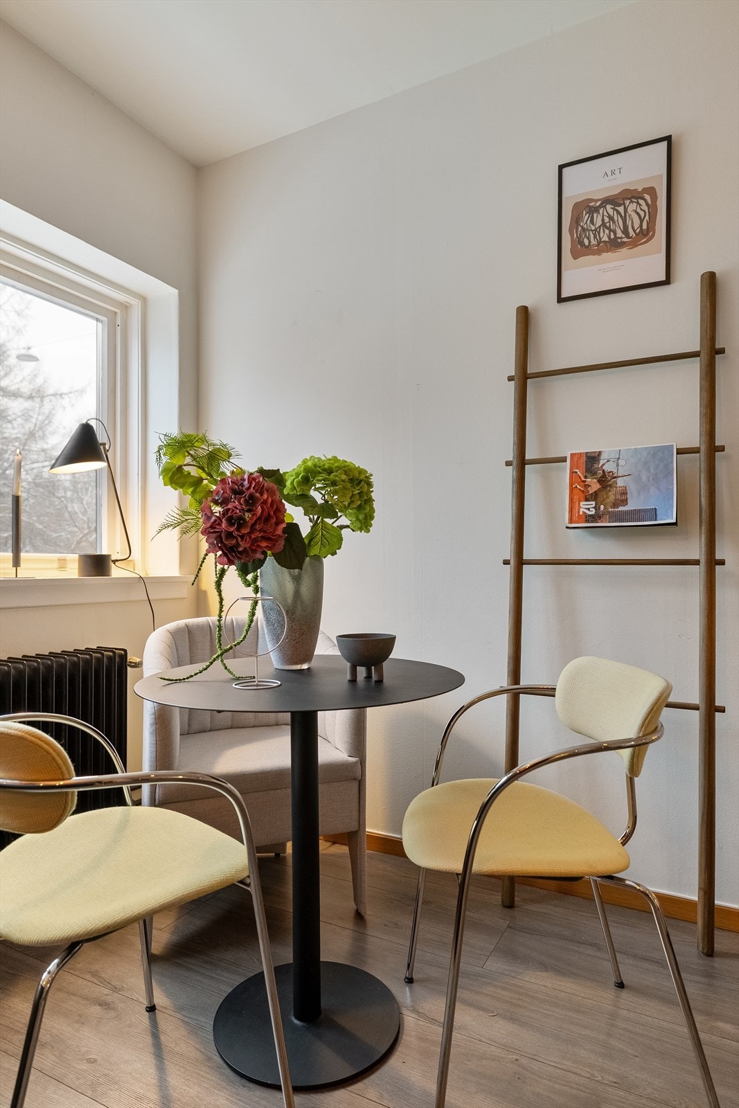 I slutten av januar settes det inn nye vinduer i leiligheten, dette bekostet av selger Galleribilde