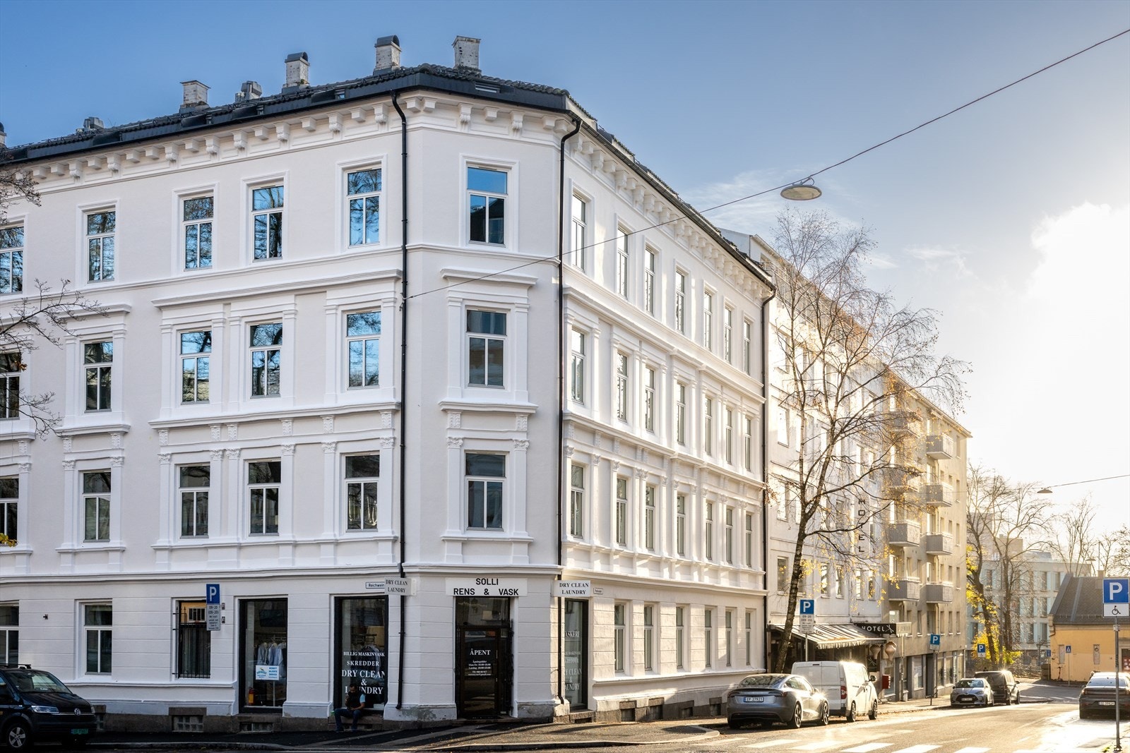 Fasaden ble oppusset i 2025. Galleribilde