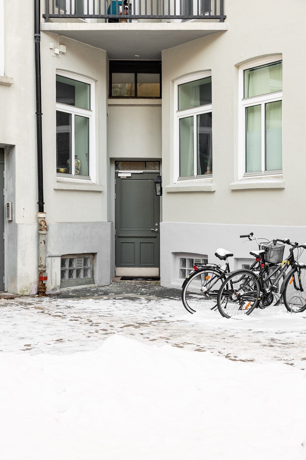 Inngang. Galleribilde