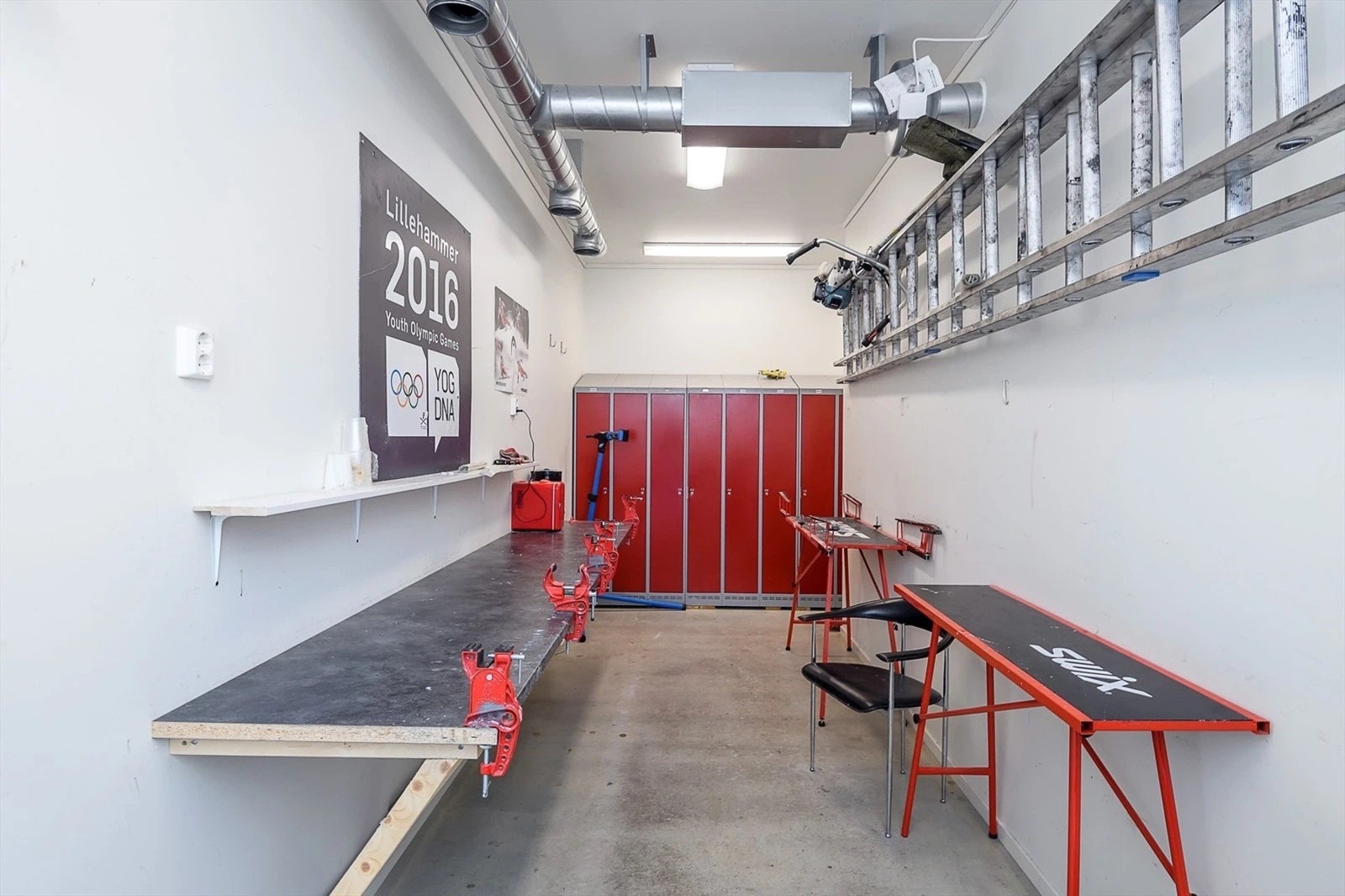 Det finnes felles smørebod med eget skap. Galleribilde