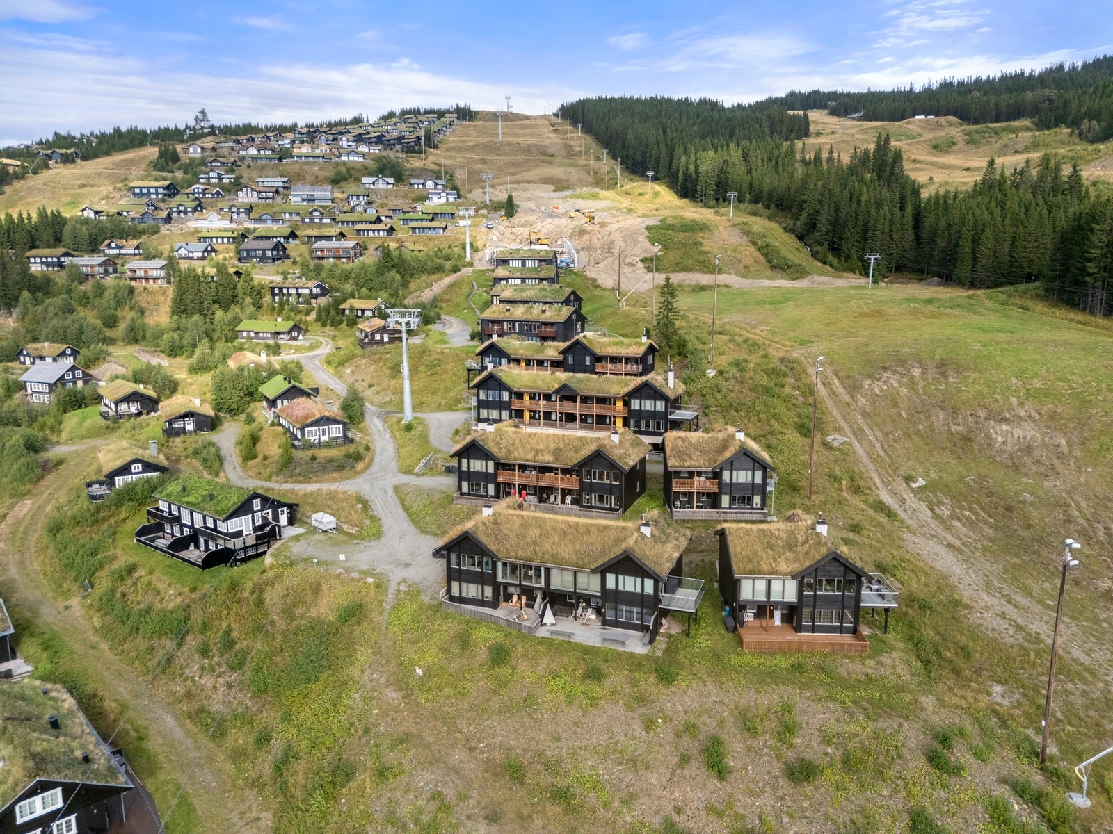 Et attraktivt hyttefelt med solrik beliggenhet og flott utsikt. Galleribilde