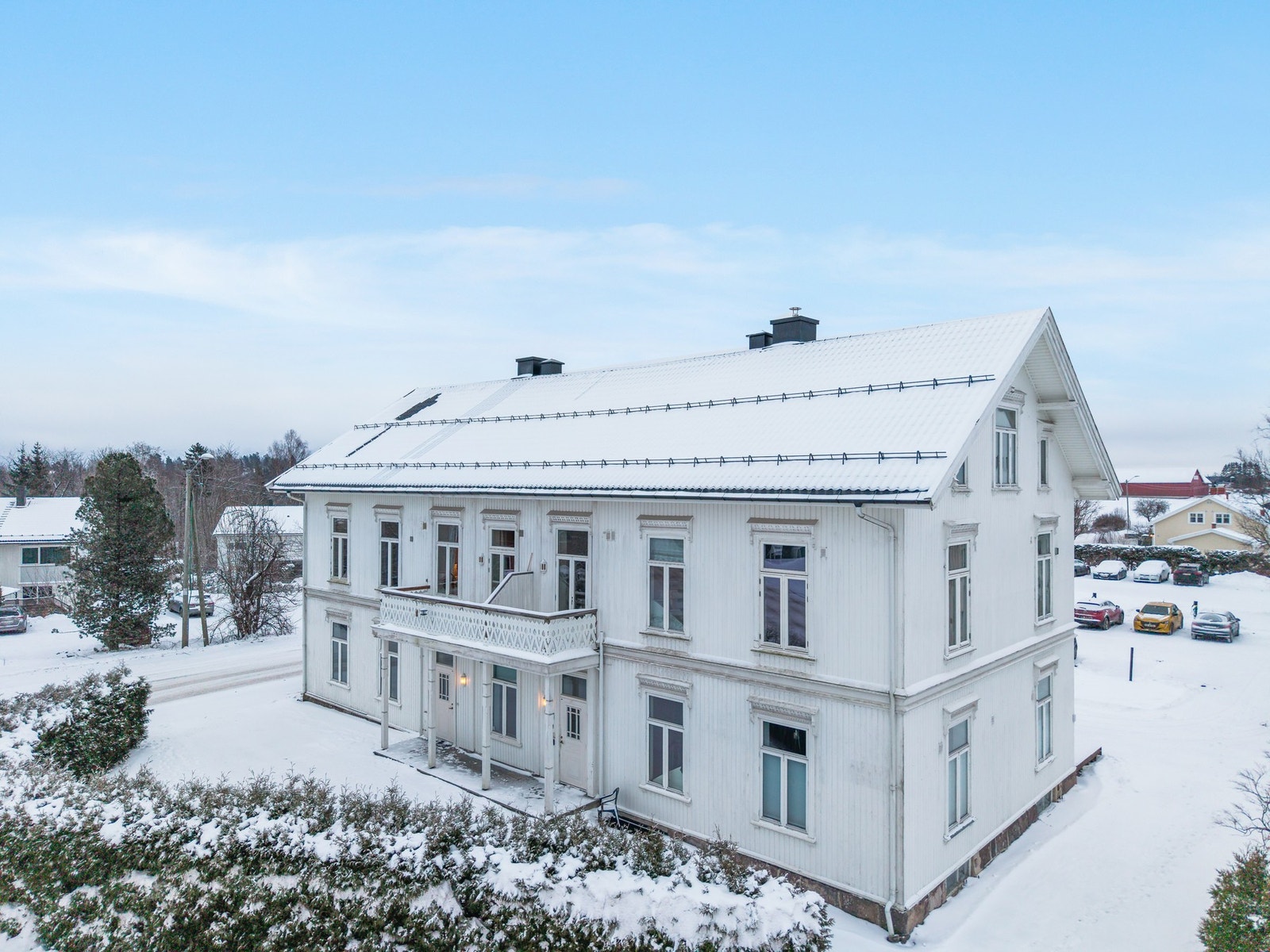 Balkong på hver side gir gode solforhold Galleribilde