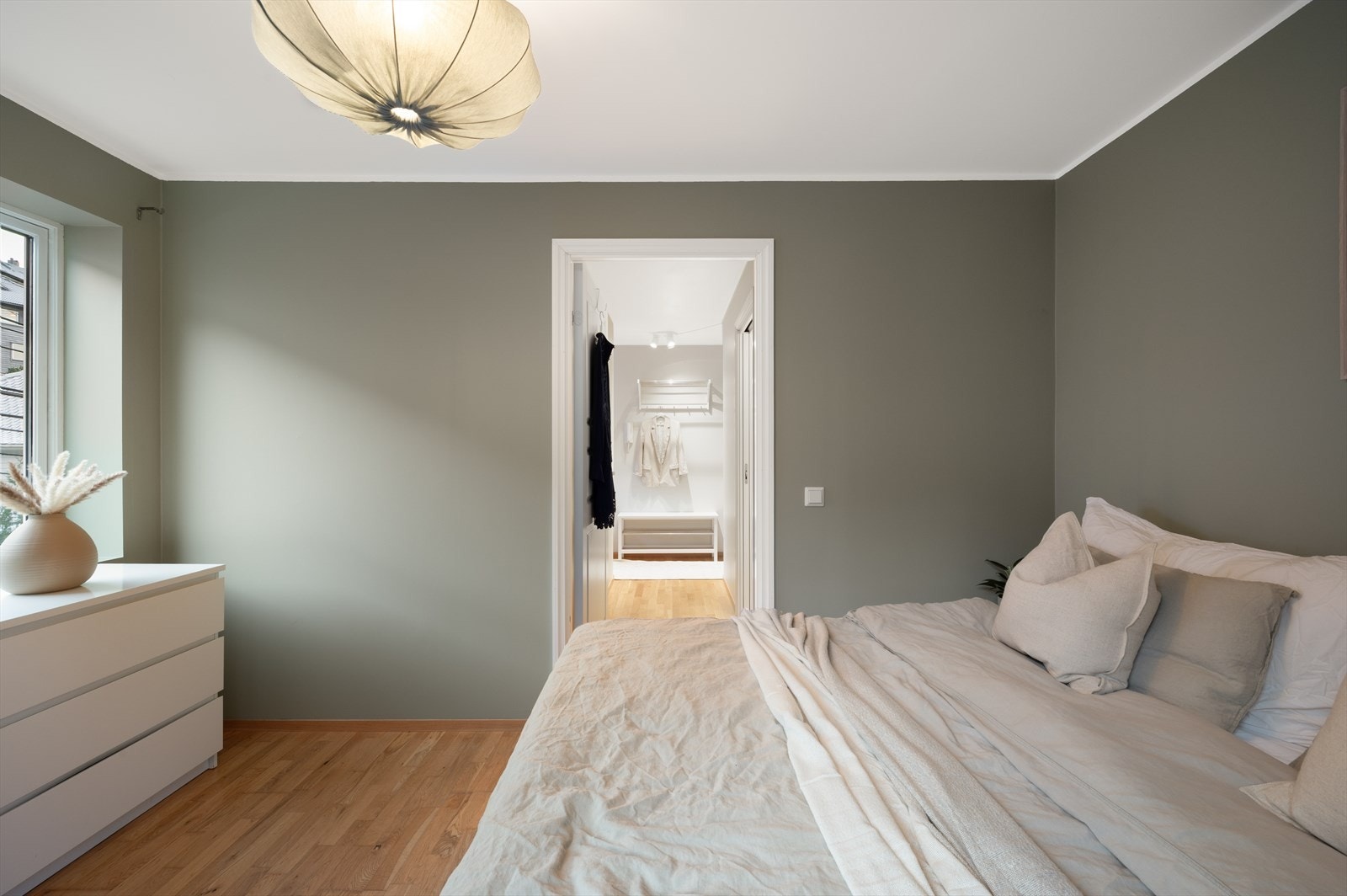 - Malt i en lun farge på vegger som innbyr til en god natts søvn - Galleribilde