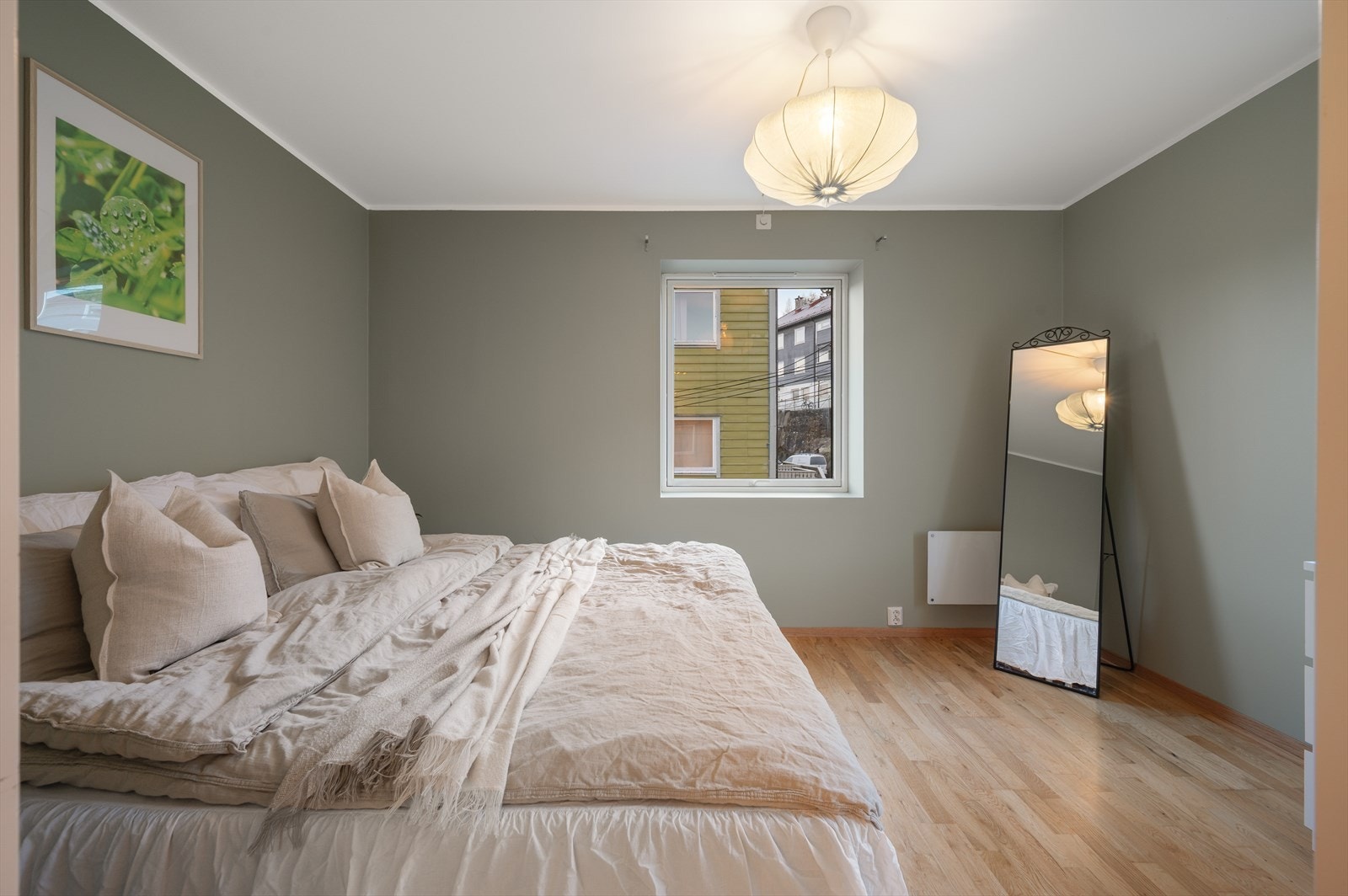 - Hovedsoverommet måler 10,4m² - Galleribilde