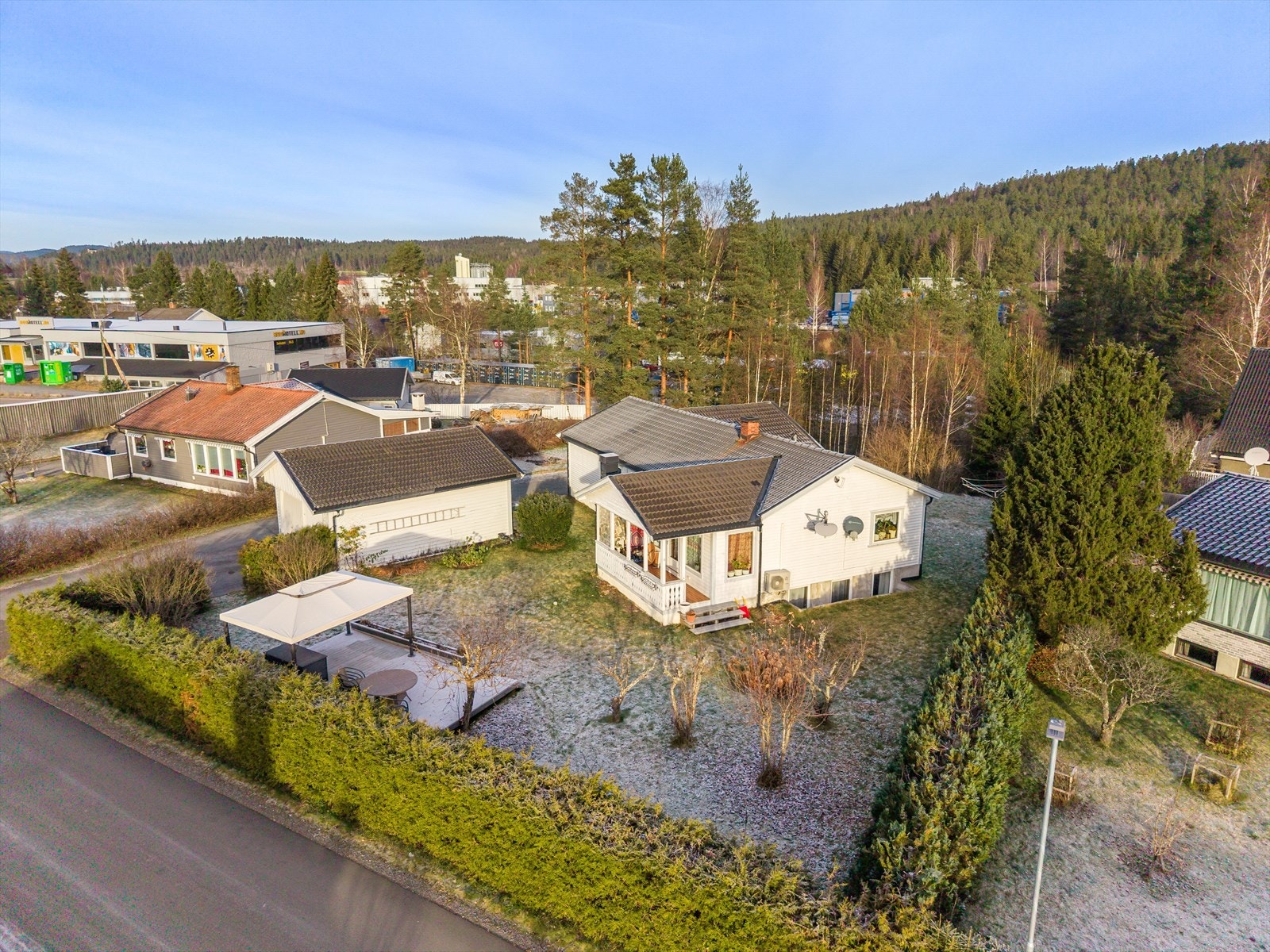 Boligen ligger ca 5 km fra Kongsberg sentrum. Galleribilde