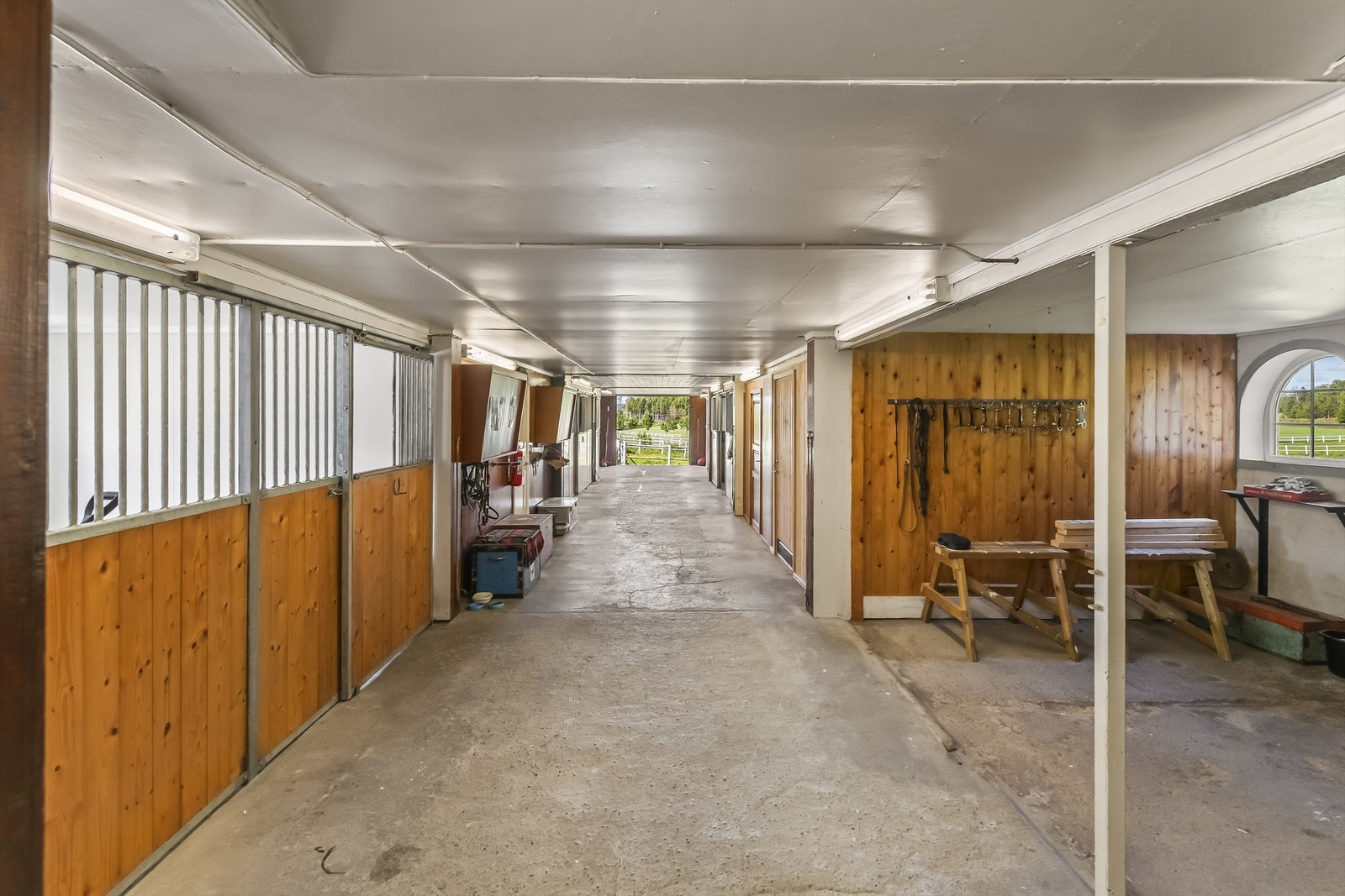 Her har du god plass til å kunne dyrke hesteinteressen! Galleribilde