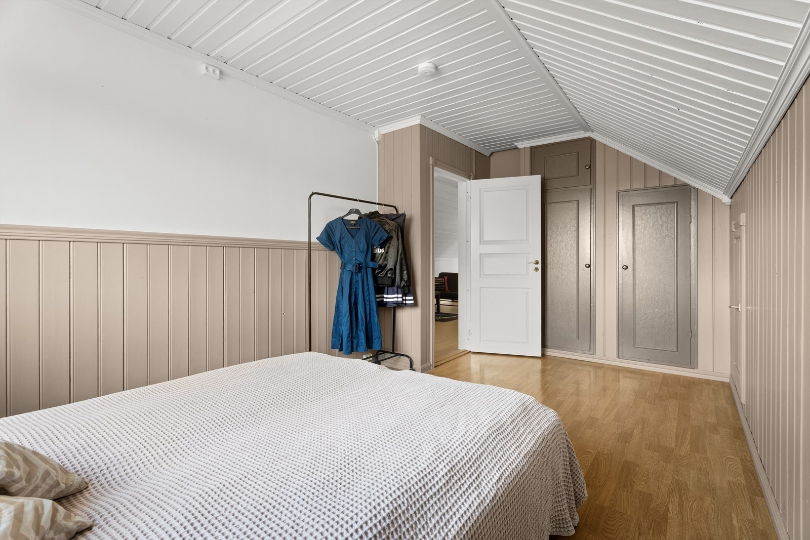 Soverom nr. 6. Galleribilde