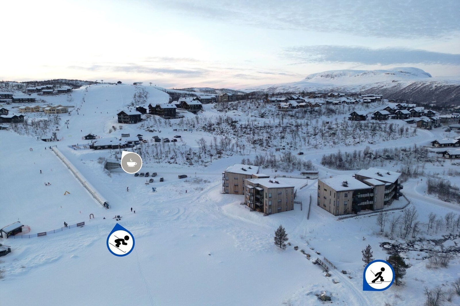 Blåtimen på Kikut med Hallingskarvet i bakgrunn Galleribilde