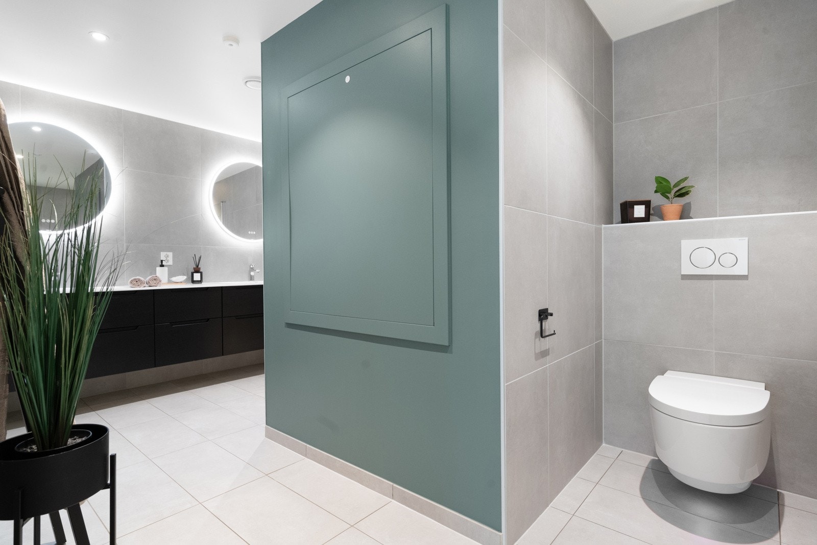 Int_28_2 Galleribilde