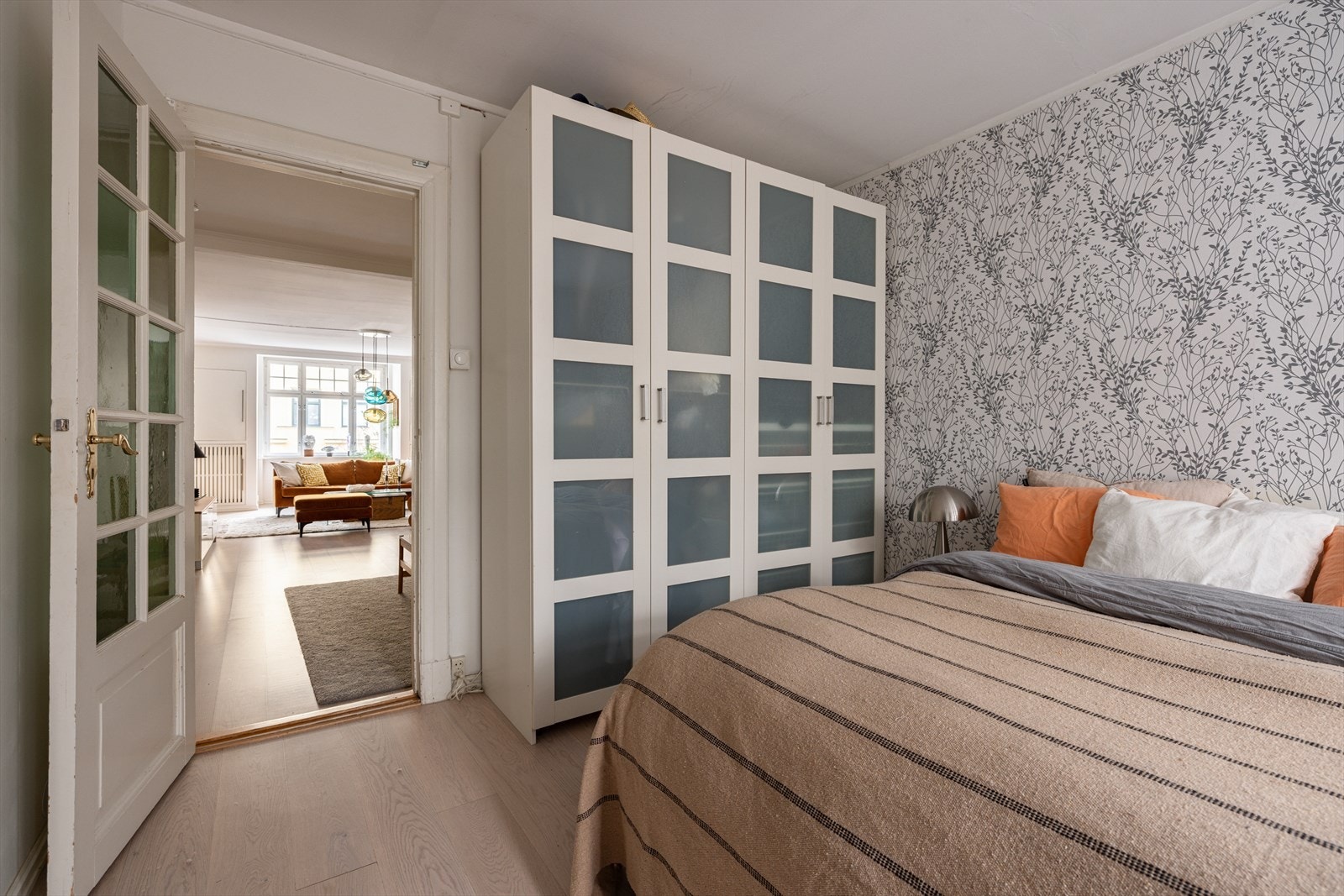 Her er det plass til garderobeløsninger Galleribilde