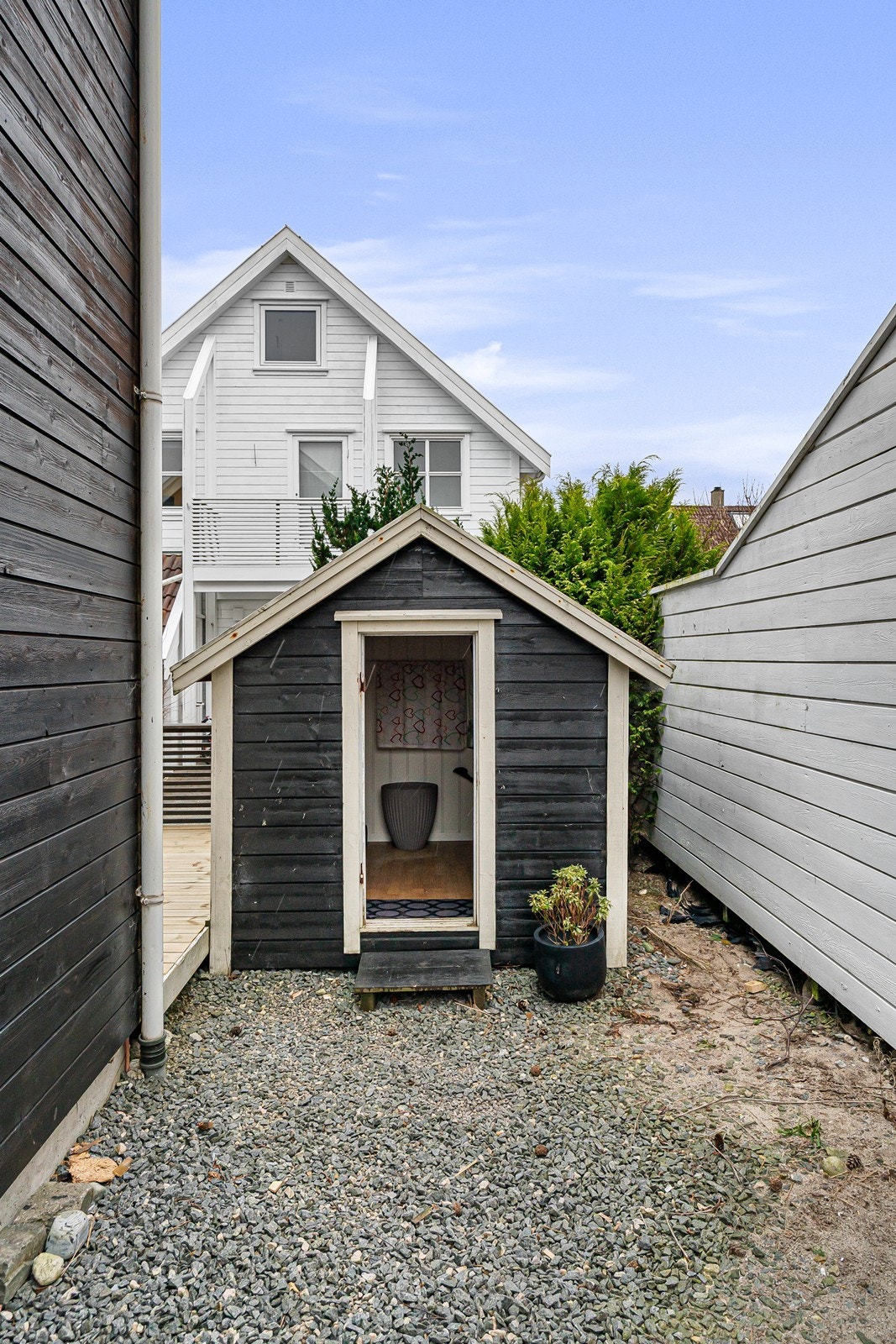 Lekehytte for de minste eller potensielt et sted for de firbeinte. Galleribilde