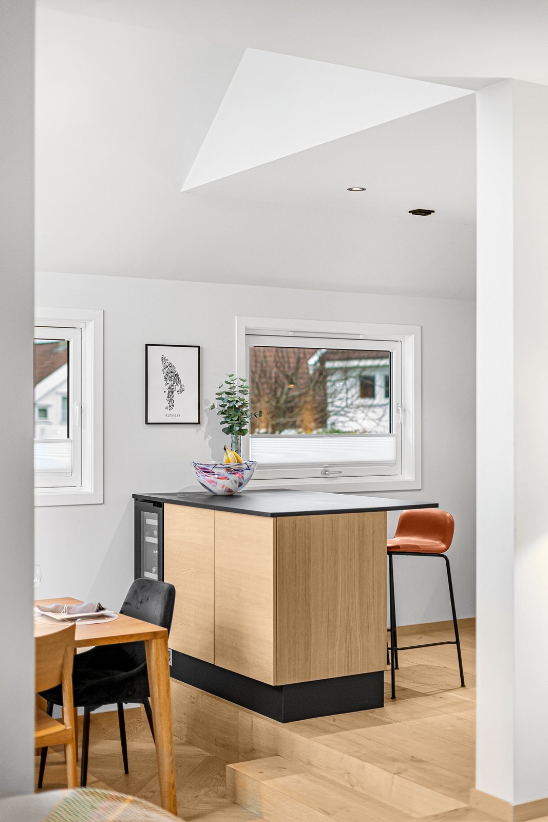 1. etg: Utsnitt kjøkkenøy Galleribilde