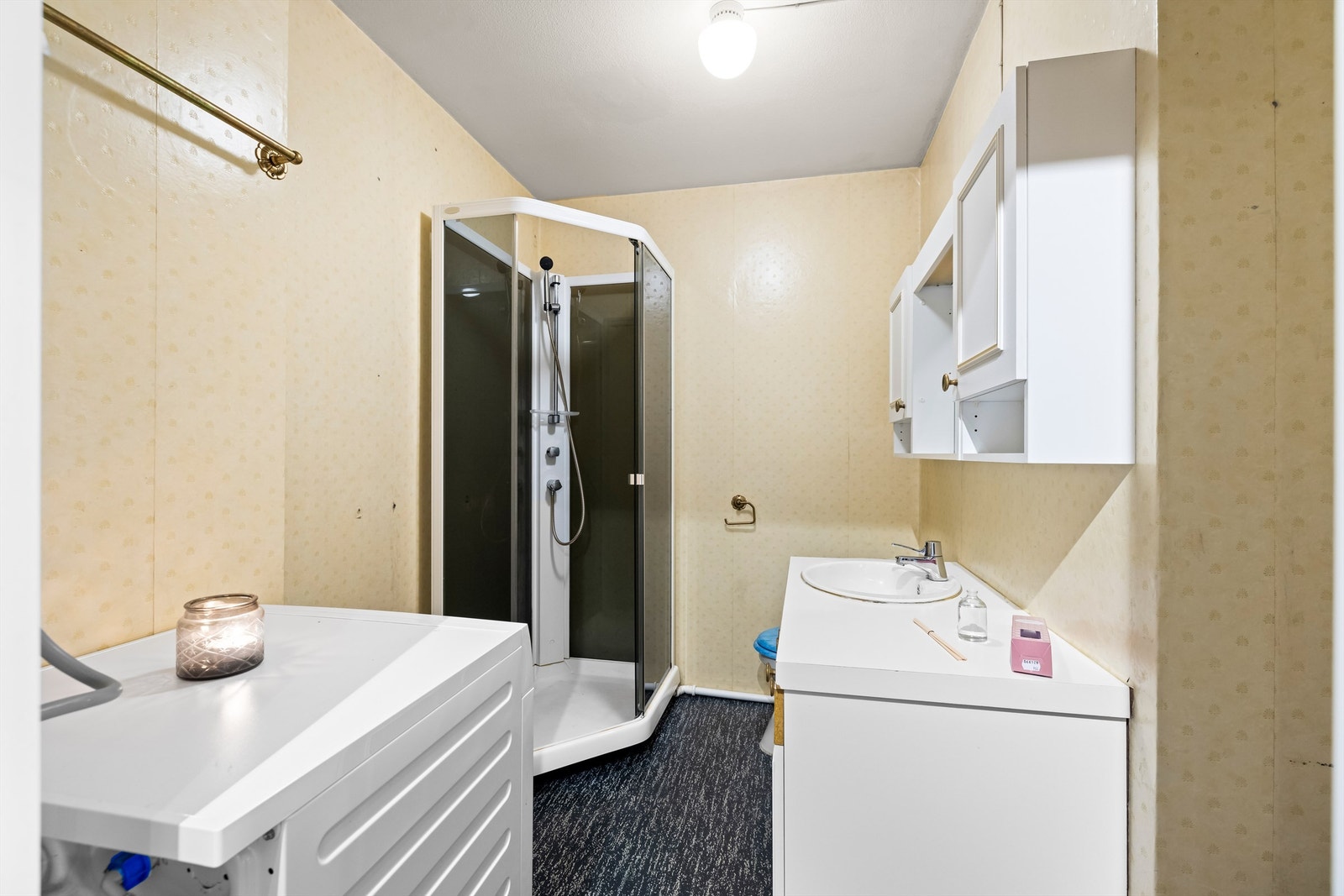 Badet blir rehabilitert av borettslaget i 3.kvartal 2026 Galleribilde