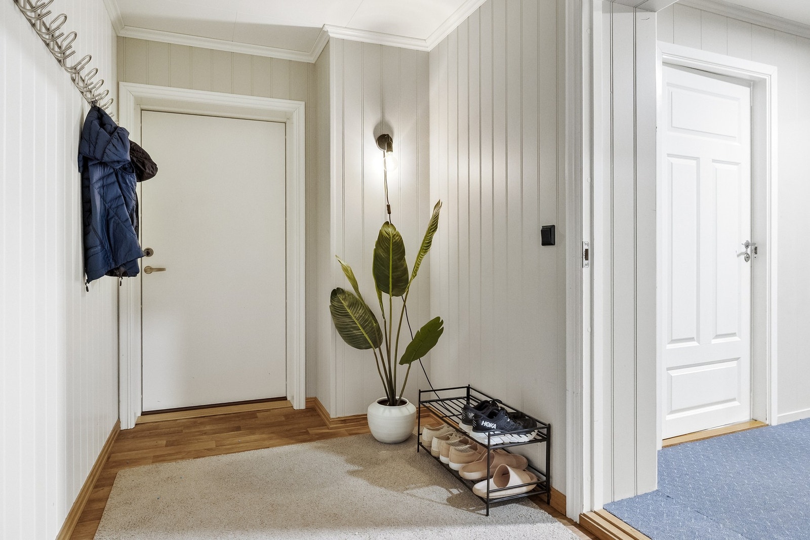 Gang i kjeller Galleribilde