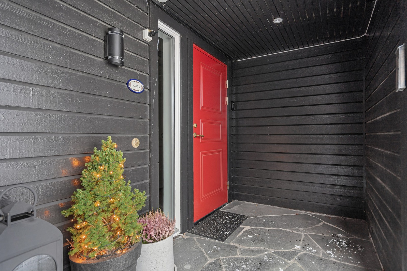 Inngangspartiet er overbygget Galleribilde