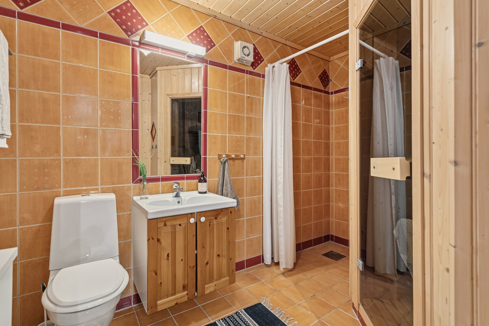 Badet i 1. etasje Galleribilde