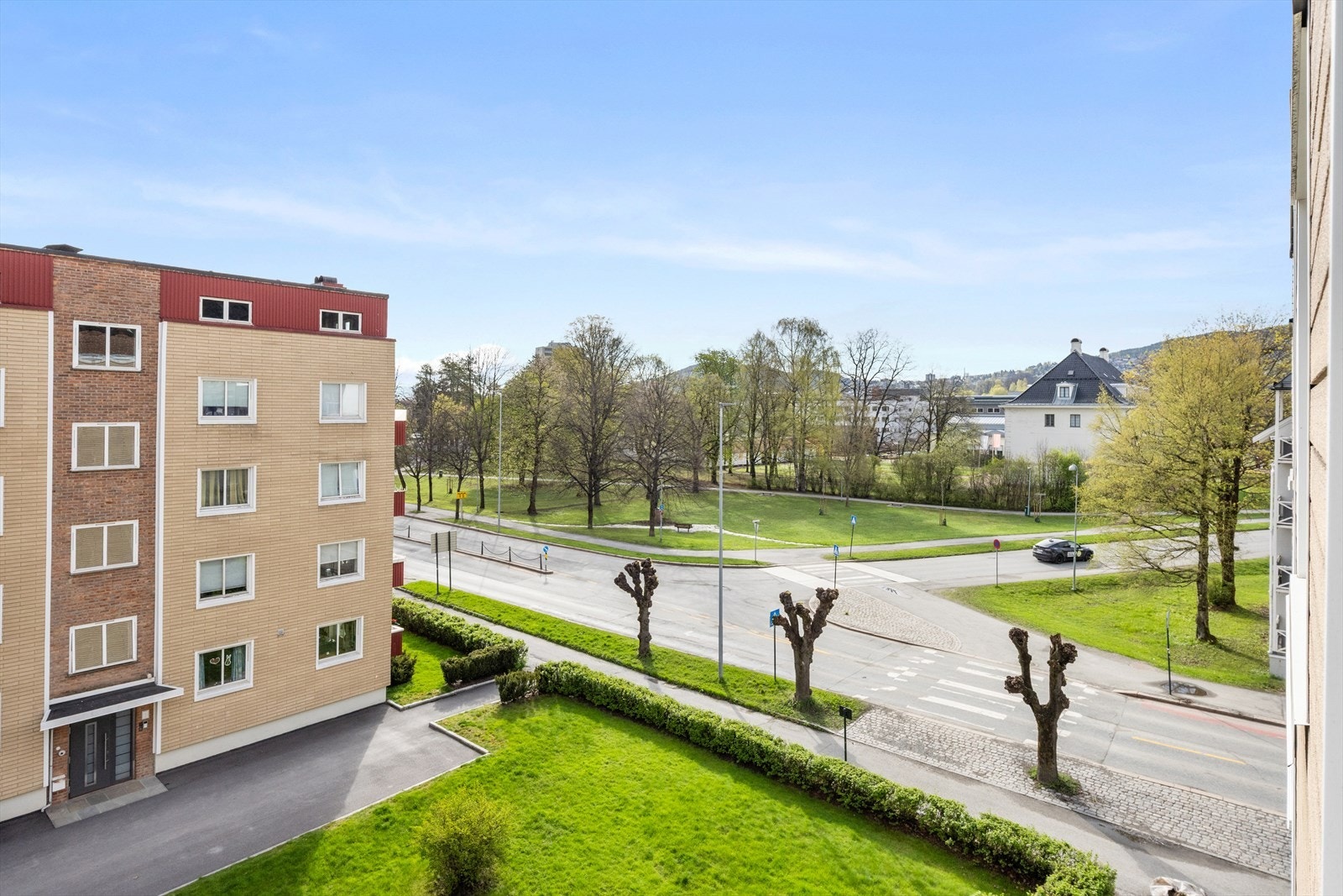 Hyggelig utsikt fra leiligheten Galleribilde